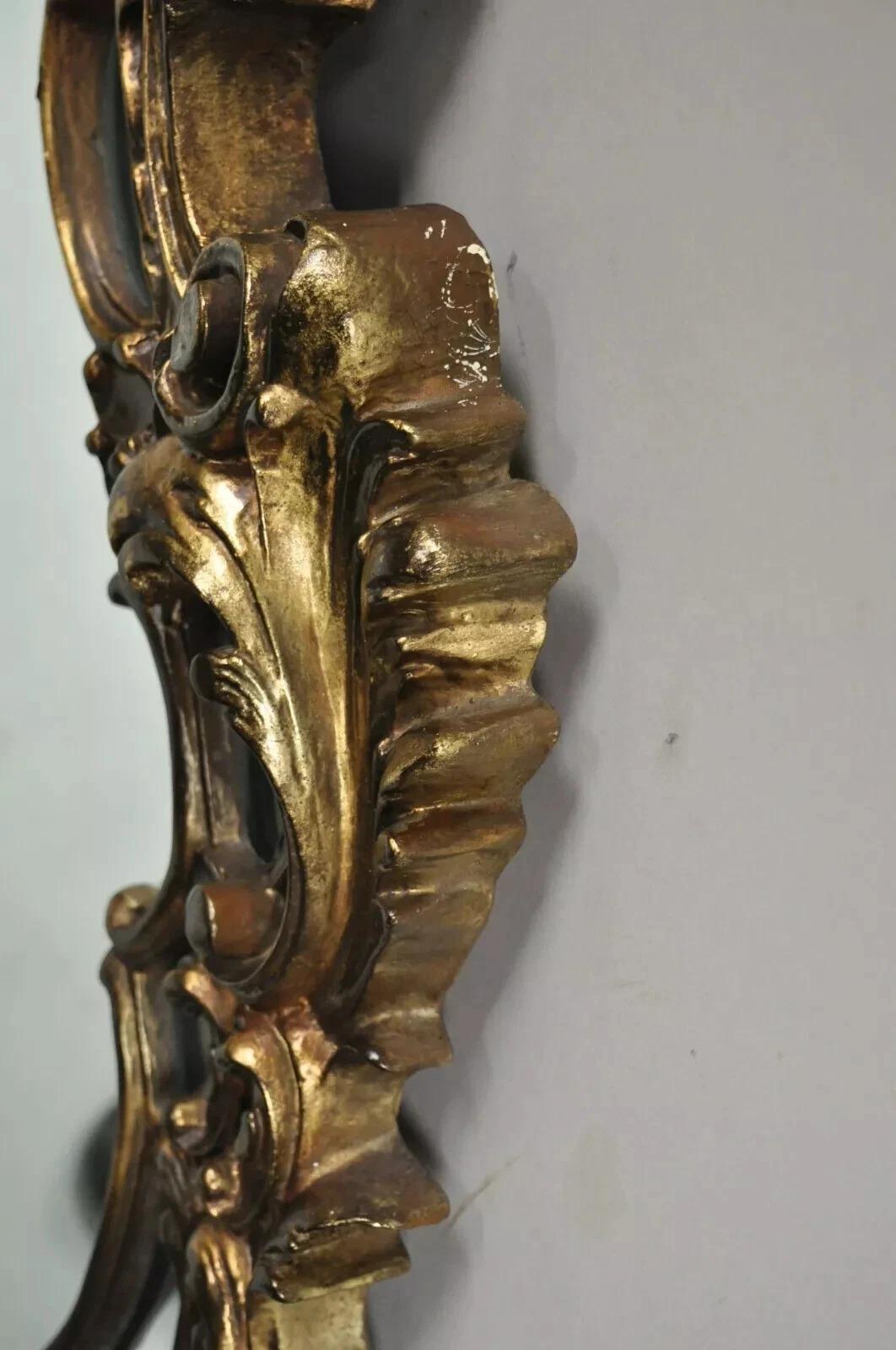 Specchio da parete grande vintage in stile gotico barocco italiano, oro Hollywood Regency in vendita 2