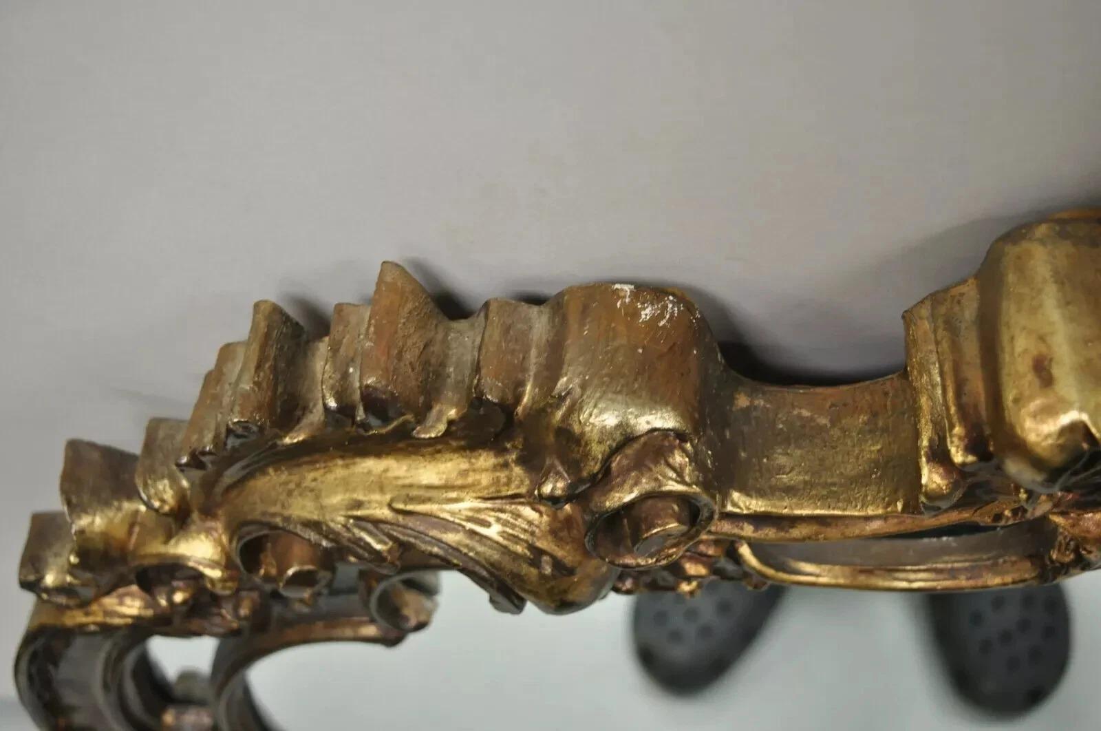 Specchio da parete grande vintage in stile gotico barocco italiano, oro Hollywood Regency in vendita 3