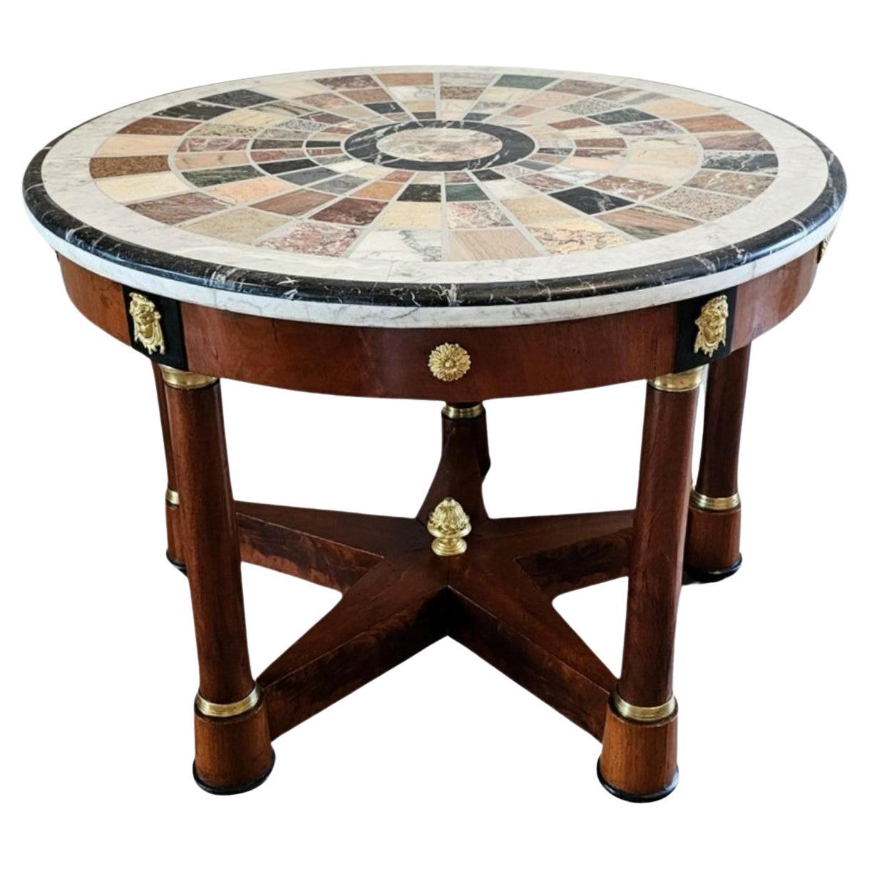 Italienischer Marmor-Mitteltisch im Empire-Stil im Vintage-Stil der Grand Tour, Exemplar im Angebot