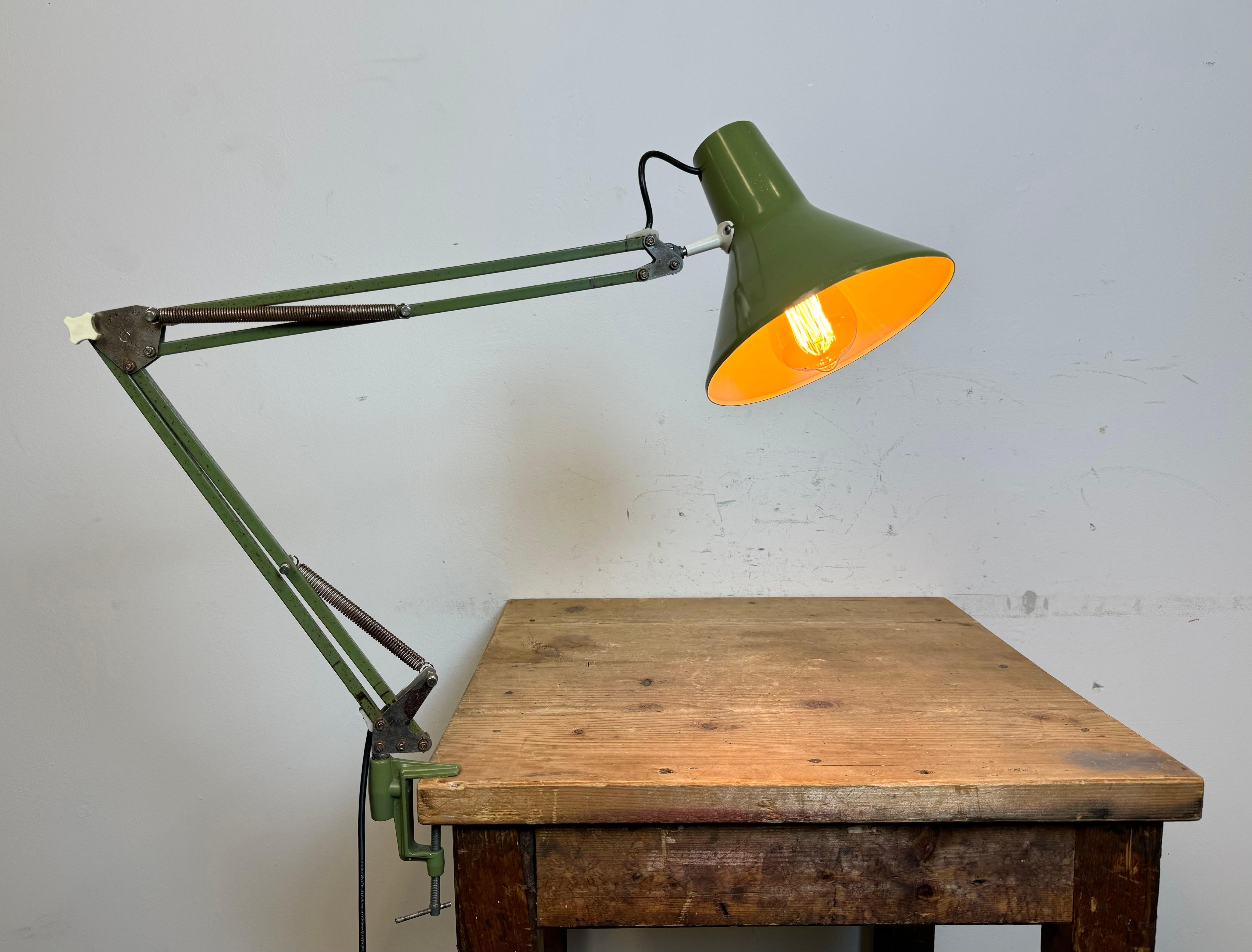 Vintage Italian Green Architect Table Lamp, 1970s 14