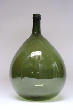 Vintage Italian Green Blown Glass Bulbous Form Demijohn Carboy