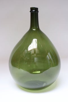 Vintage Italian Green Blown Glass Bulbous Form Demijohn Carboy
