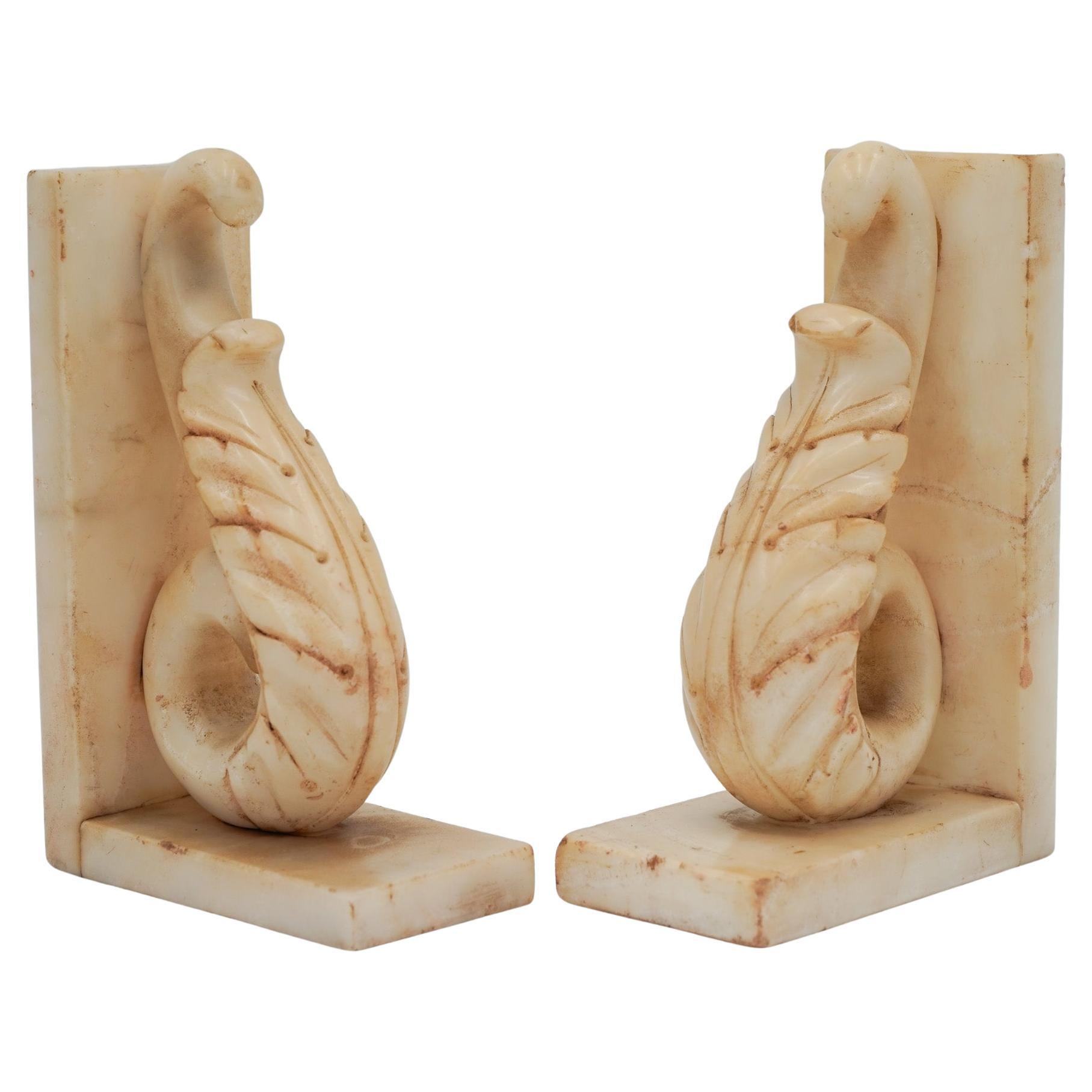 VINTAGE ITALIAN HAND CARVED ALABASTER DECORATIVE BOOK ENDS CiRCA 1960