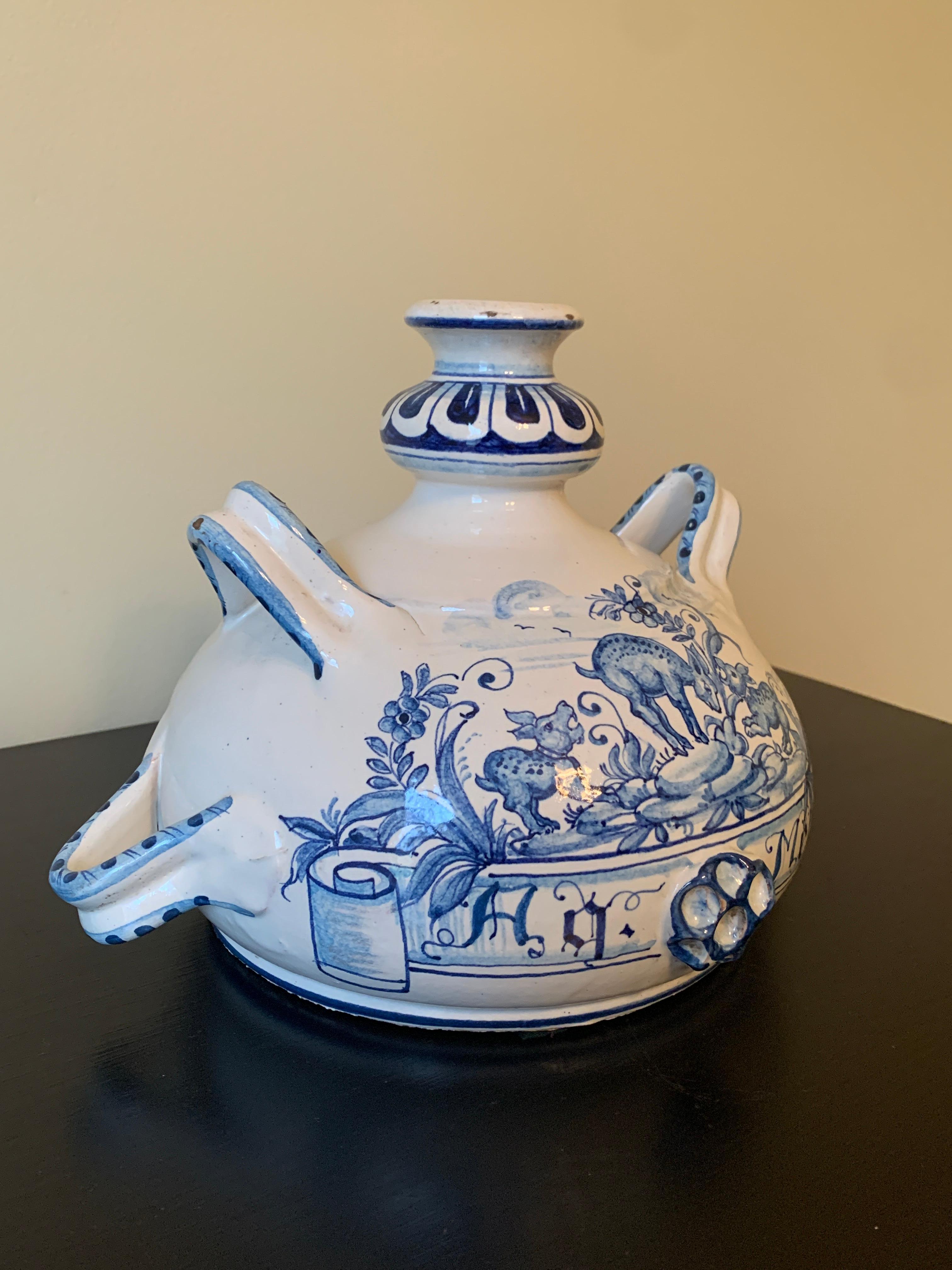 Vintage Italian Hand Painted Blue and White Faience Pottery Jug Vase In Good Condition For Sale In Elkhart, IN