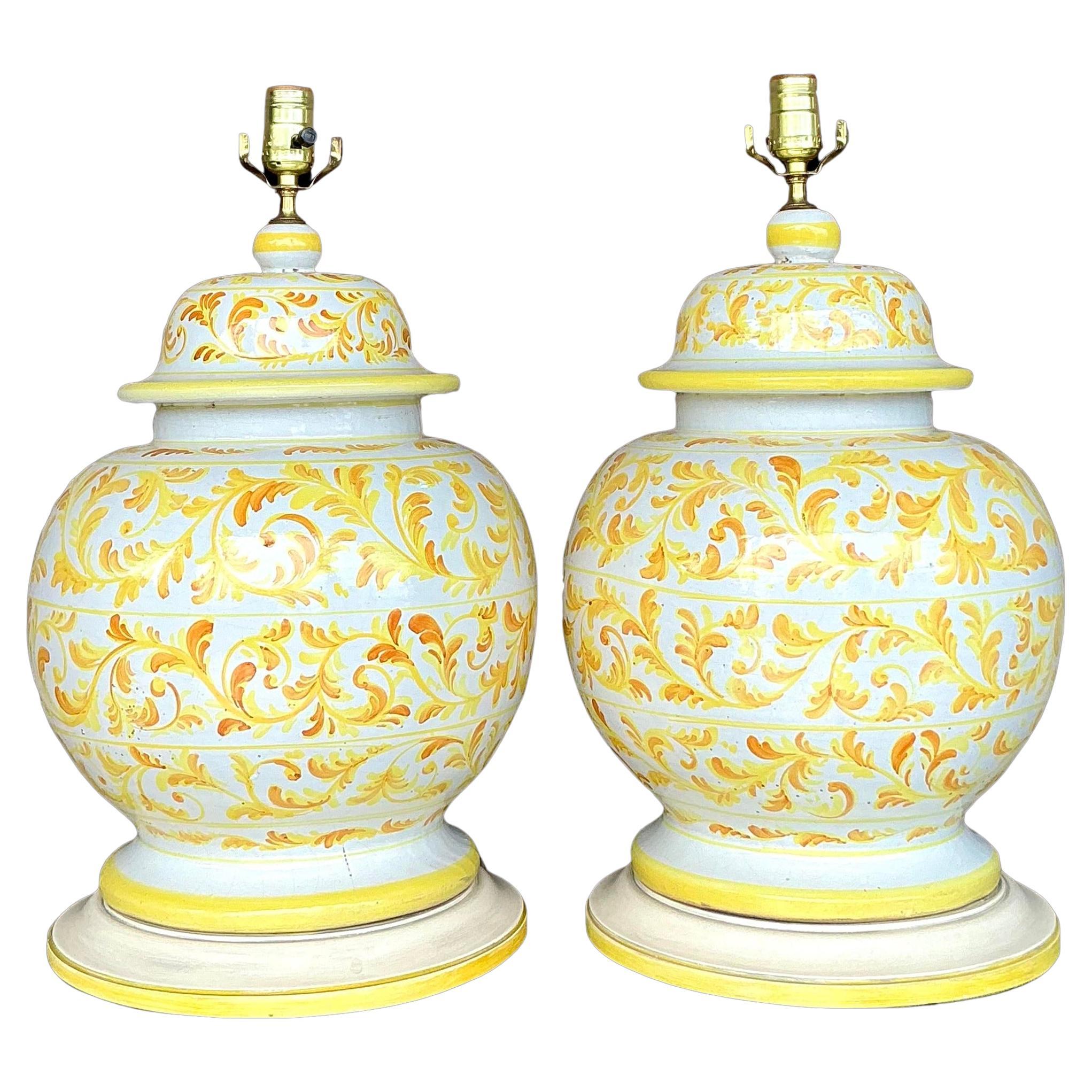 Lampade vintage in ceramica dipinte a mano - una coppia