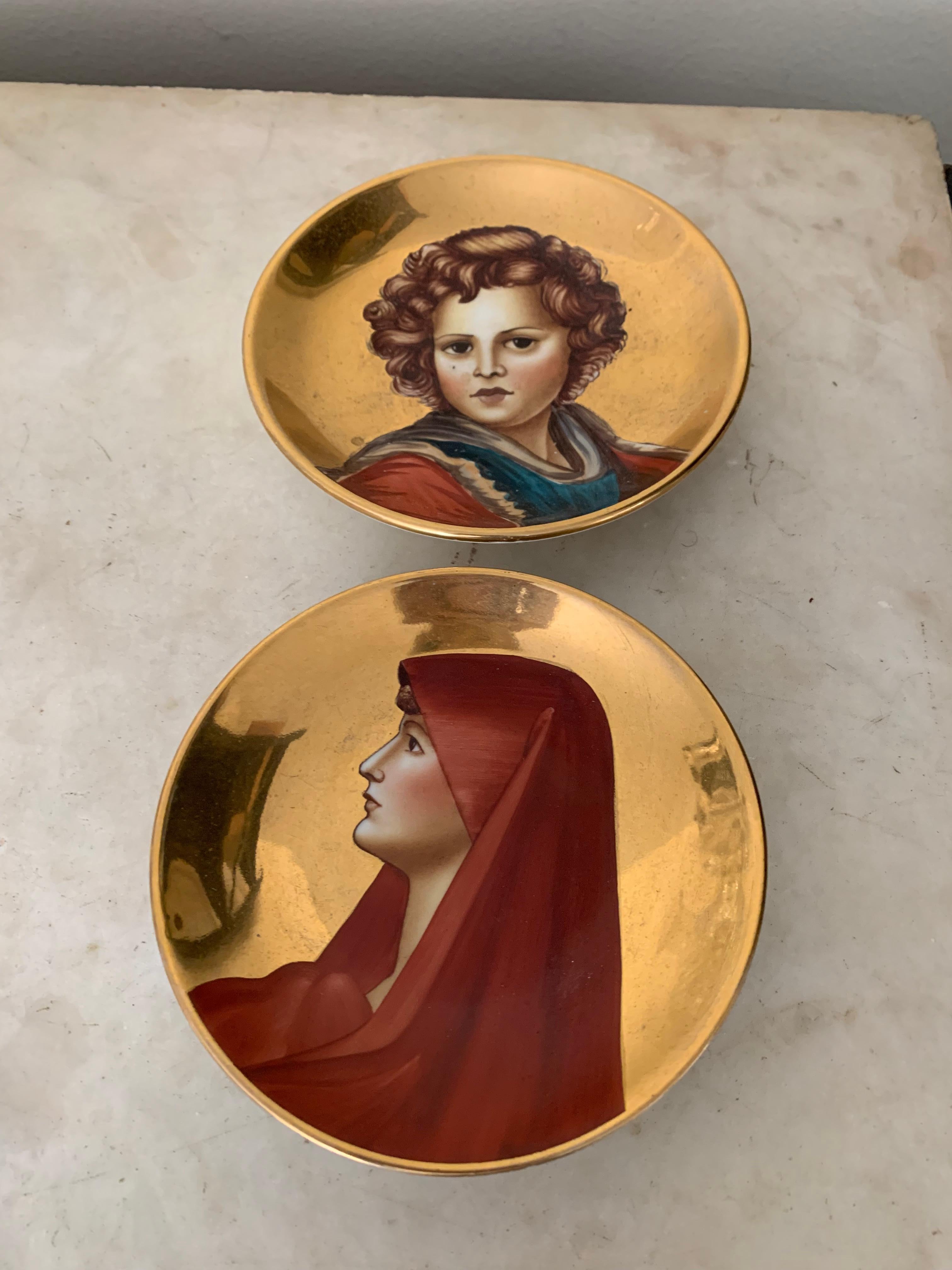 Vintage Italian Hand Painted Gold Leaf Plates from Florence For Sale 4