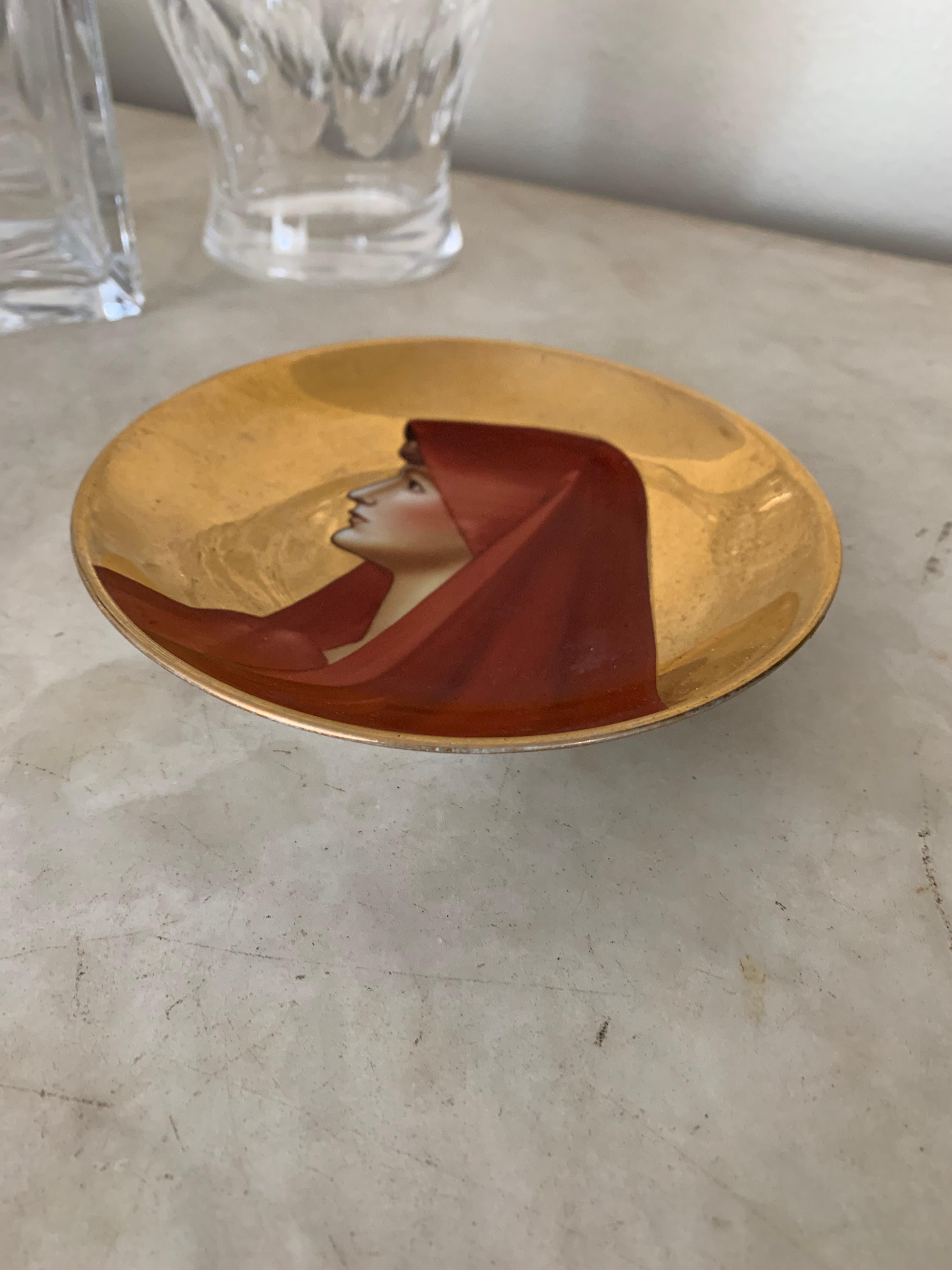 20th Century Vintage Italian Hand Painted Gold Leaf Plates from Florence For Sale