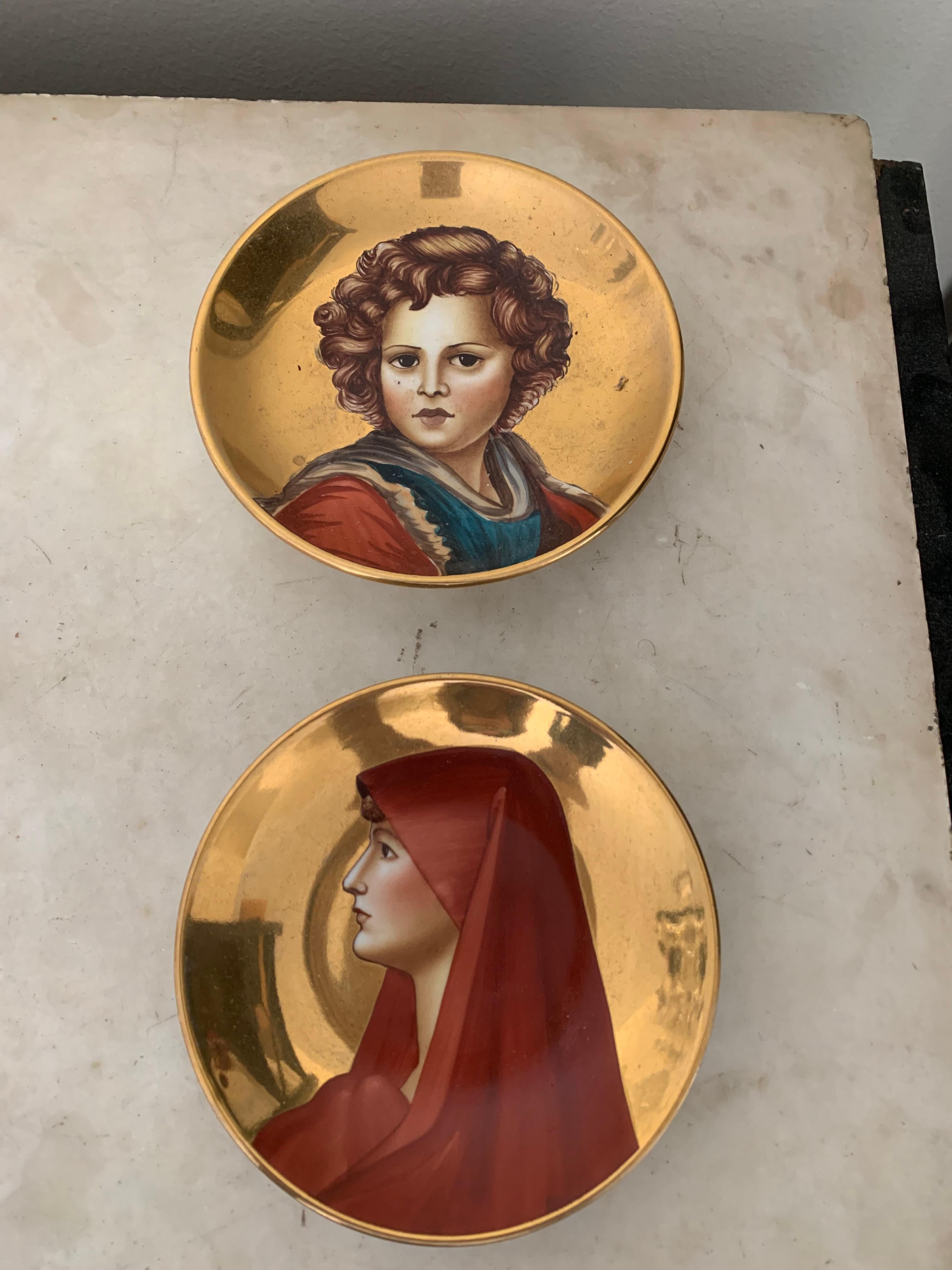 Vintage Italian Hand Painted Gold Leaf Plates from Florence For Sale 2