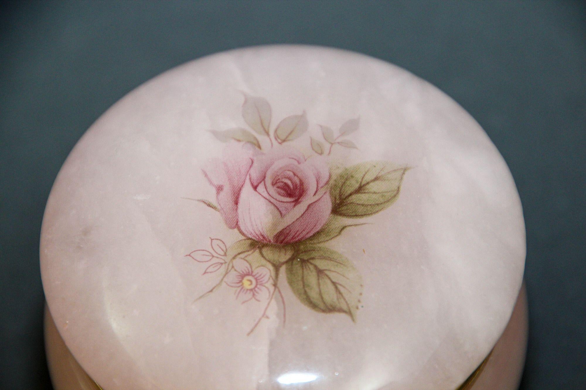 Vintage Italian Handcrafted Pink And Gold Alabaster Round Box at 1stDibs