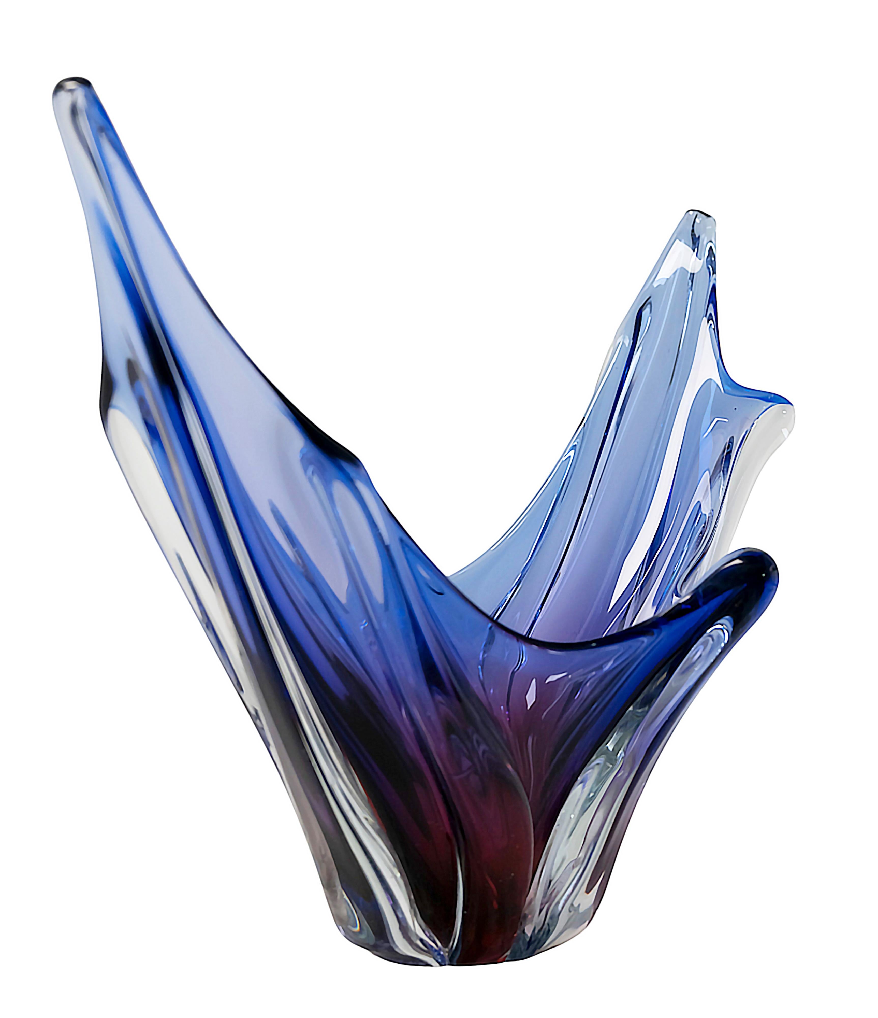 Vintage Italian Handmade Murano Glas Vase / Tafelaufsatz (Moderne der Mitte des Jahrhunderts) im Angebot