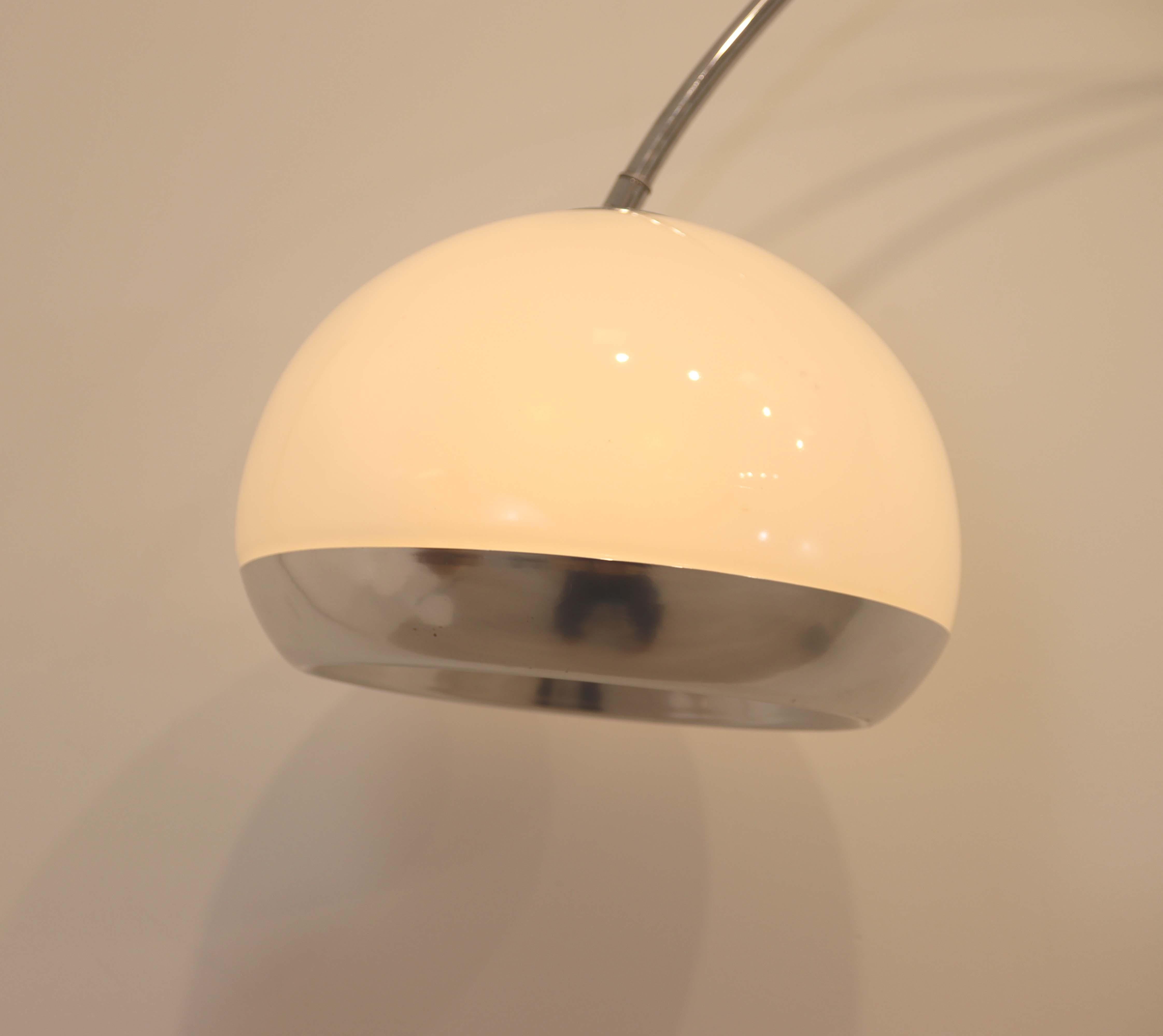 Vintage Italian Harvey Guzzini Chrome & Carrara Marble Arc Floor Lamp 2