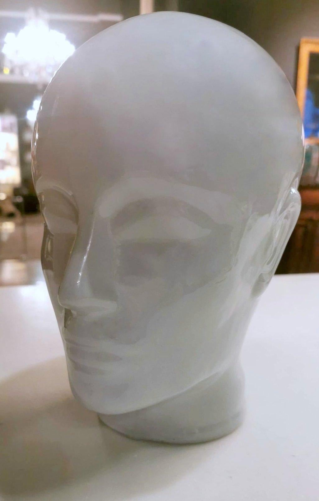Vintage Italian Head in White Glazed Ceramic For Sale 7