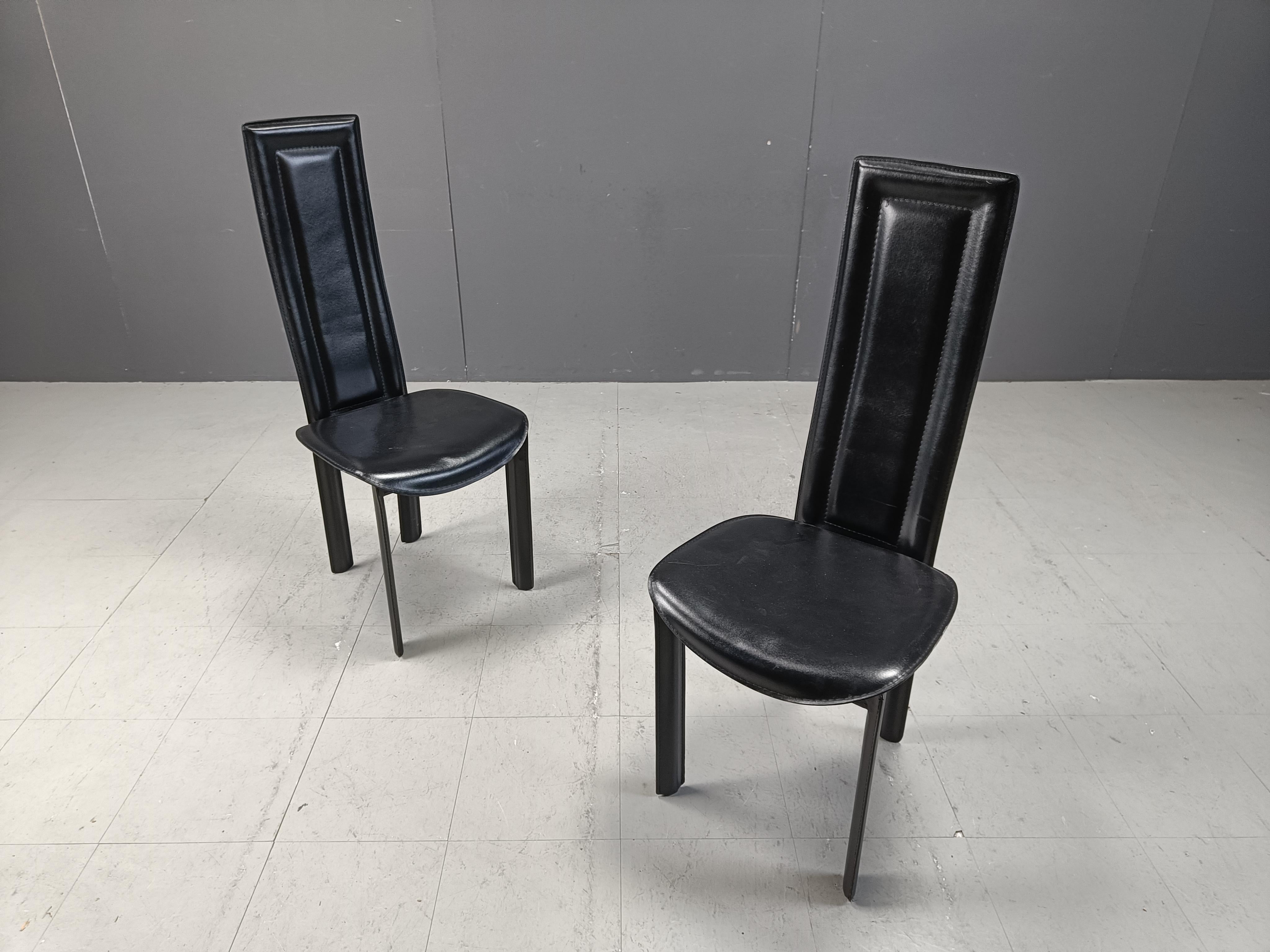 Vintage italian high back black leather dining chairs, 1980s For Sale 1