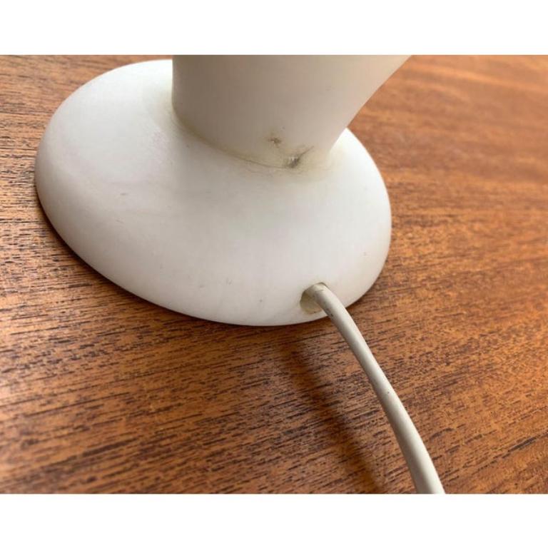 Vintage Italian Hollywood Regency Lámpara de mesa de alabastro, años 70 en venta 2