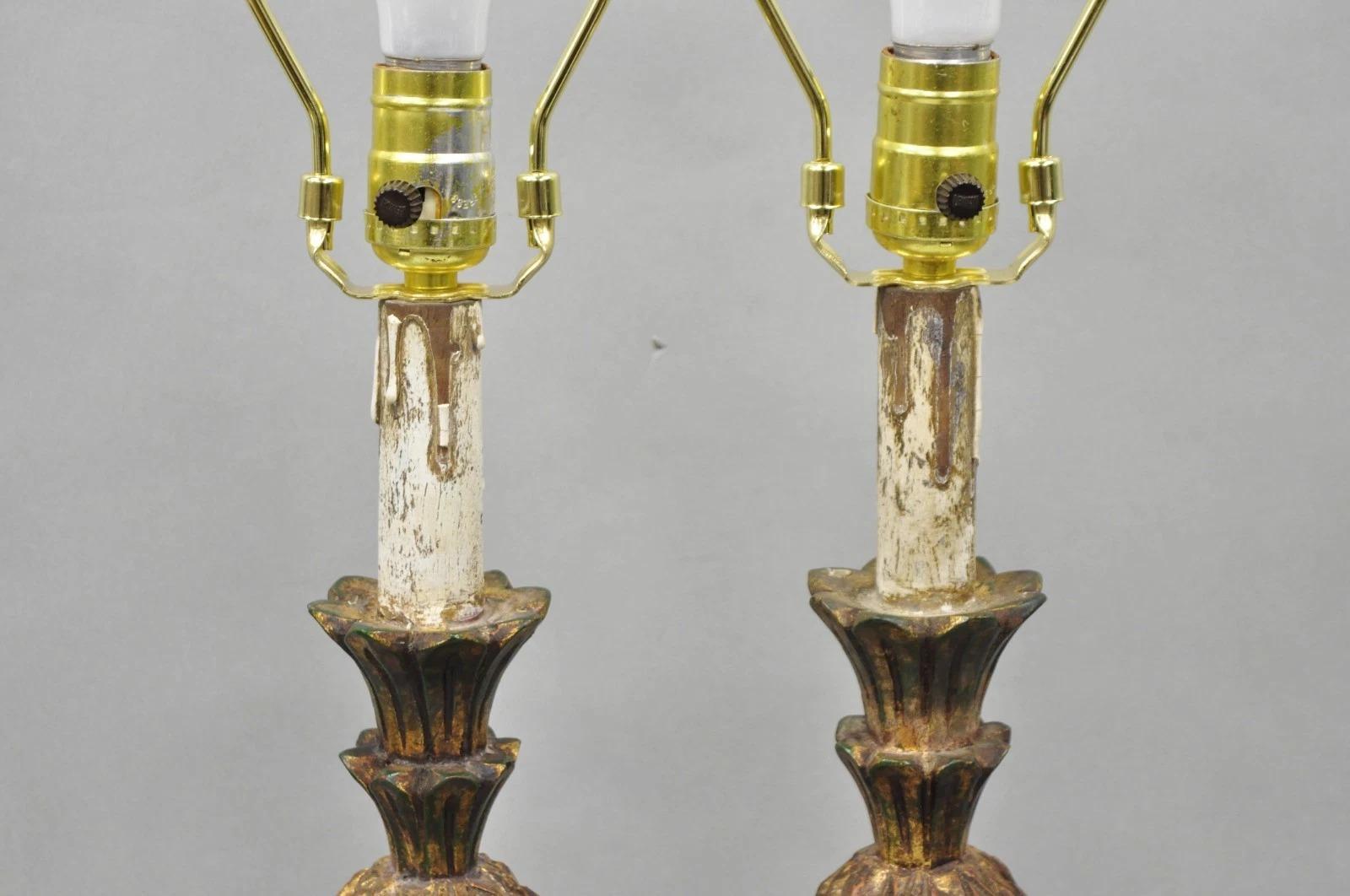Vintage Italian Hollywood Regency geschnitzt Gold Giltwood Ananas Tischlampe Paar im Angebot 3