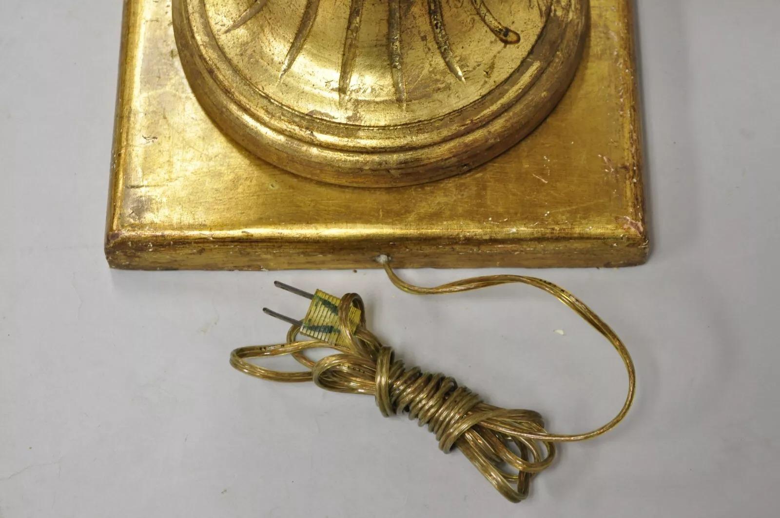 Vintage Italian Hollywood Regency Ceramic Gold Twin Handle Urn Table Lamp For Sale 5