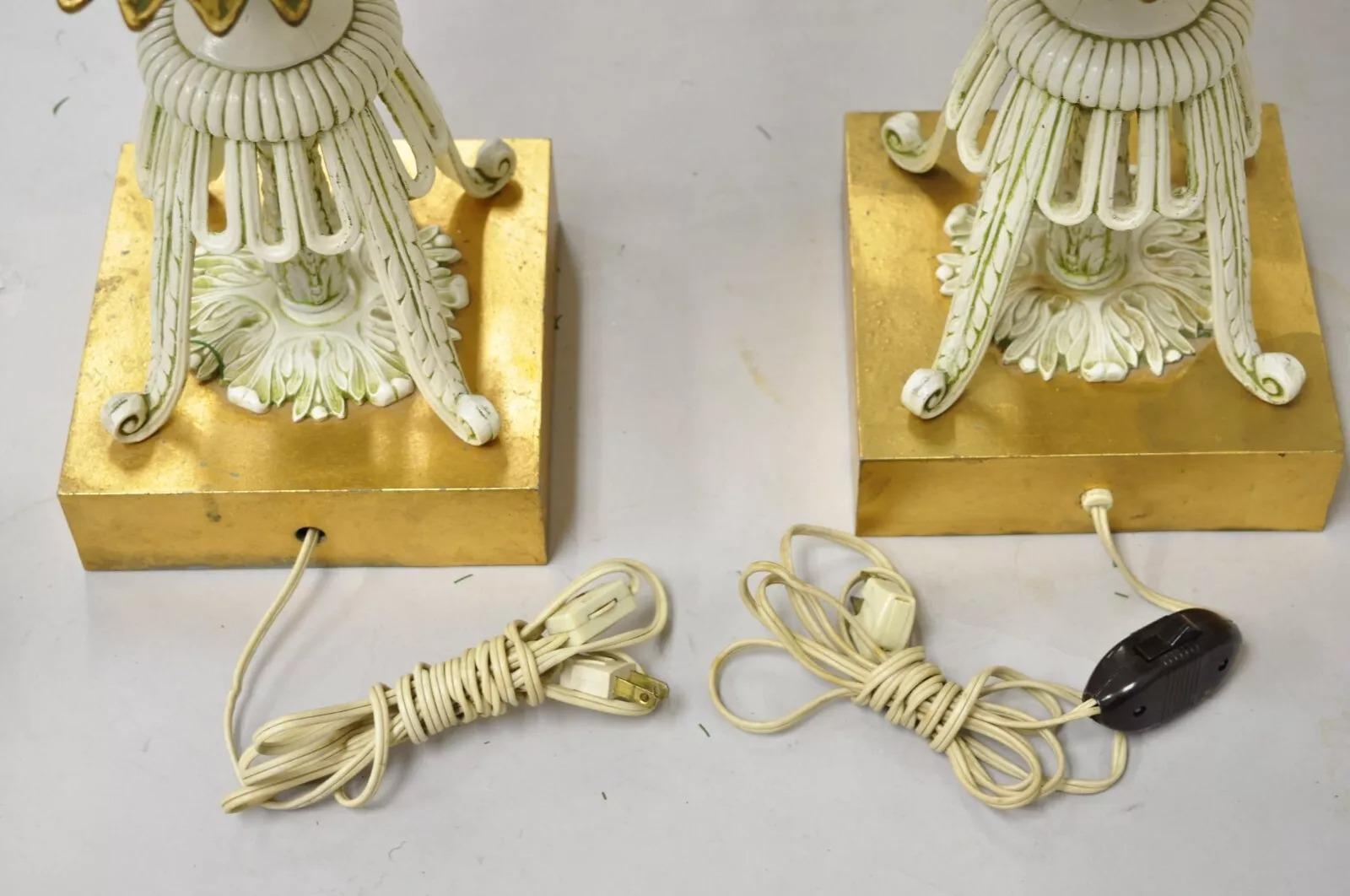Vintage Italian Hollywood Regency Glass Pineapple Gold Metal Table Lamps - Pair For Sale 4