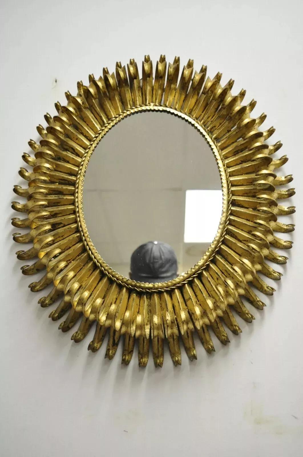 Vintage Italian Hollywood Regency Gold Gilt Iron 24