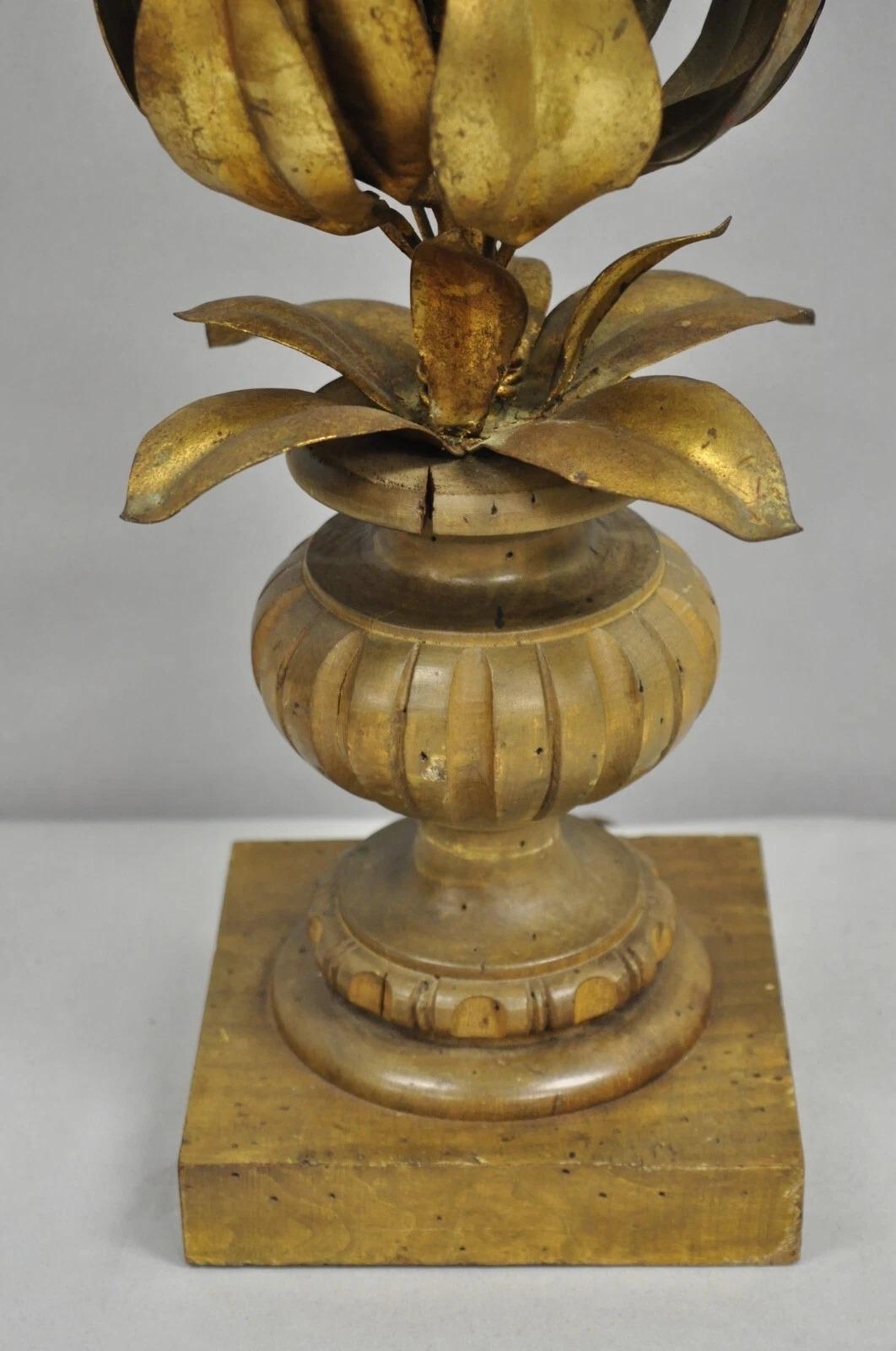 20th Century Vintage Italian Hollywood Regency Gold Gilt Leafy Iron Artichoke Table Lamp For Sale