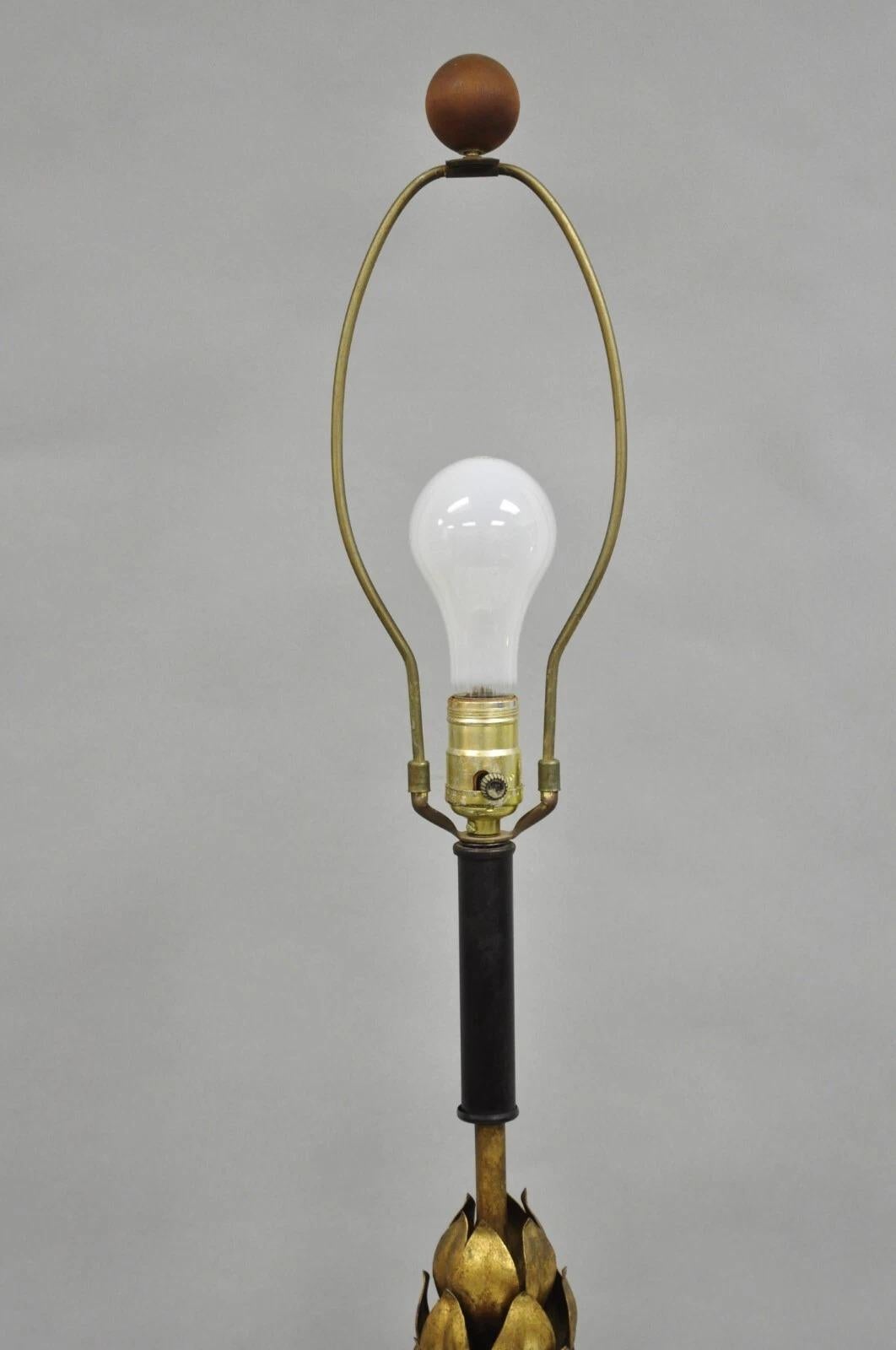 Vintage Italian Hollywood Regency Gold Gilt Leafy Iron Artichoke Table Lamp For Sale 1