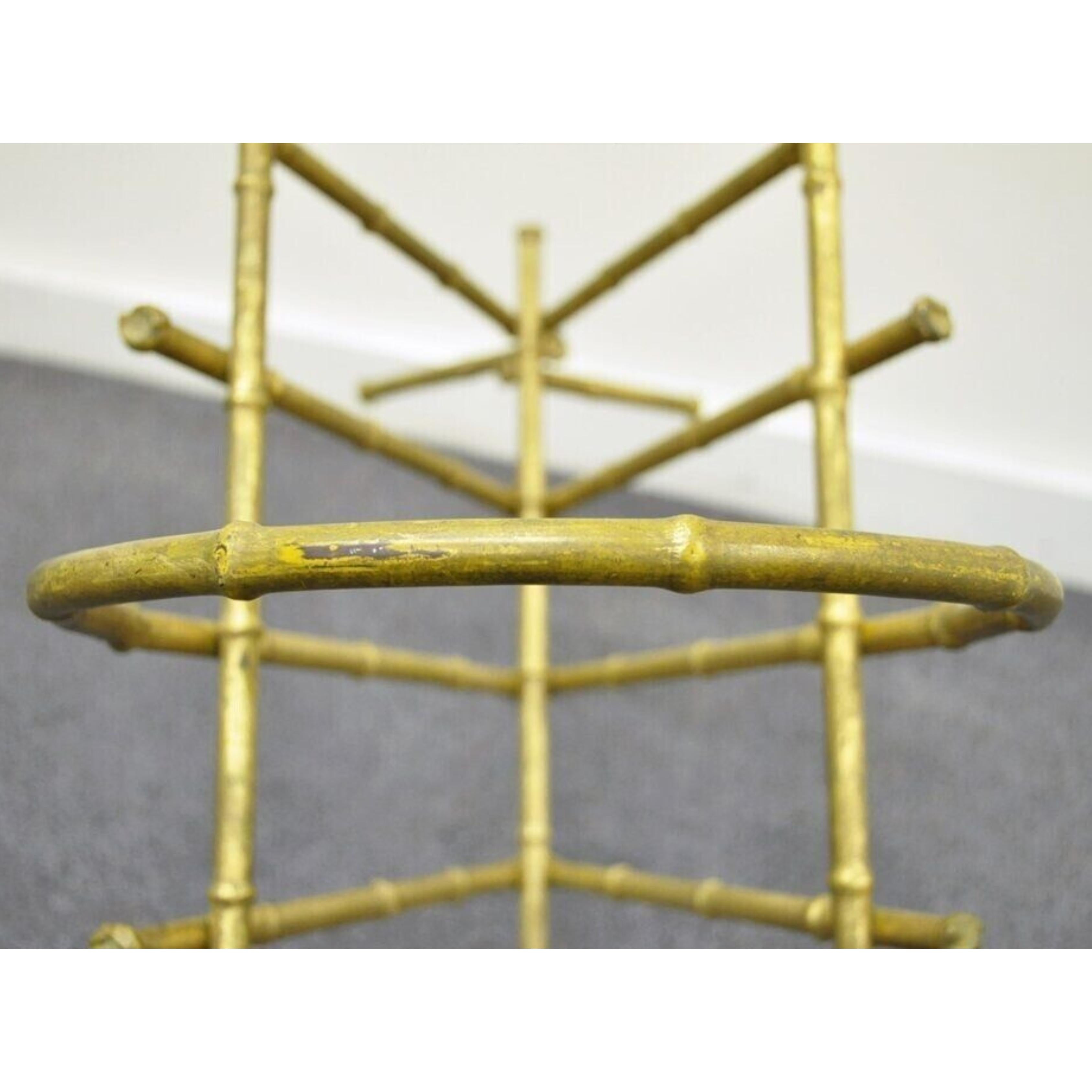 Vintage Italian Hollywood Regency Gold Gilt Metal Faux Bamboo Magazine Rack For Sale 2