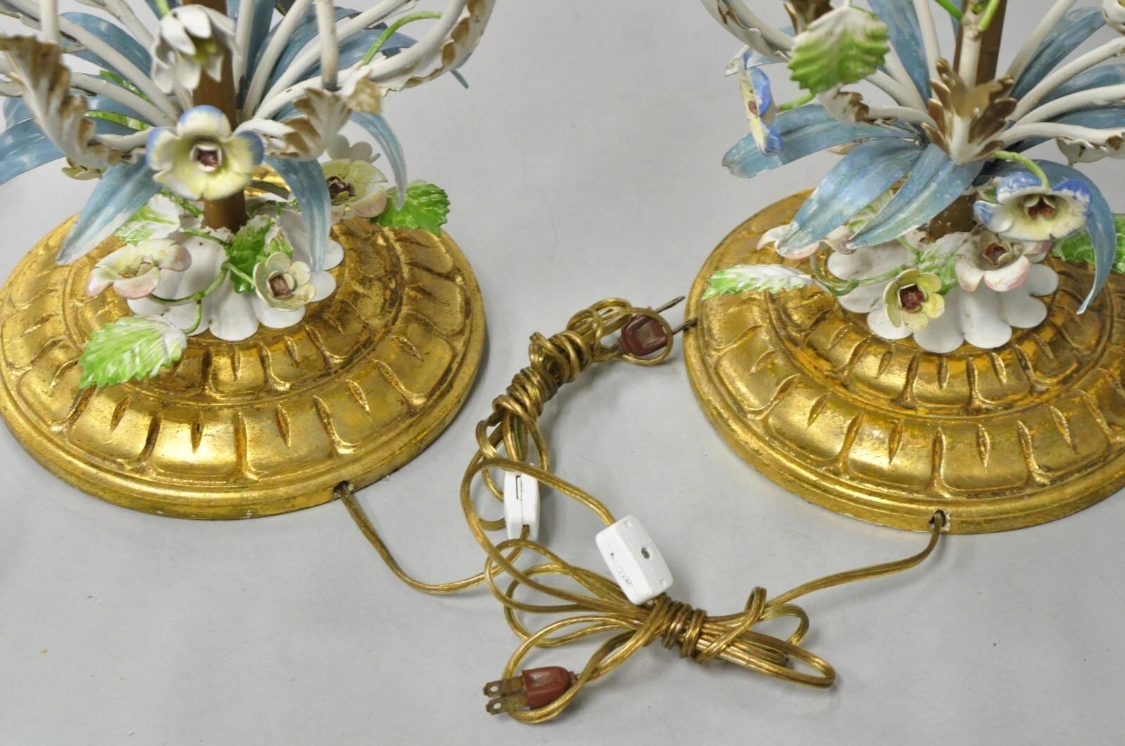 Vintage Italian Hollywood Regency Iron Tole Metal Painted Flower Table Lamp Pair For Sale 5