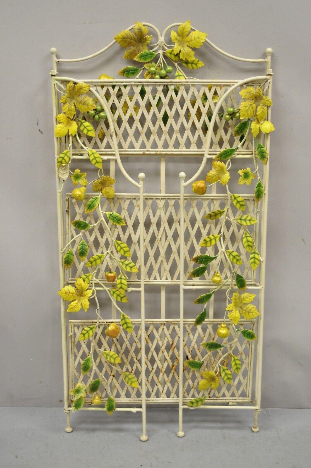 Vintage Italian Hollywood Regency Iron Tole Metal Yellow Lemon Shelf Stand For Sale 3