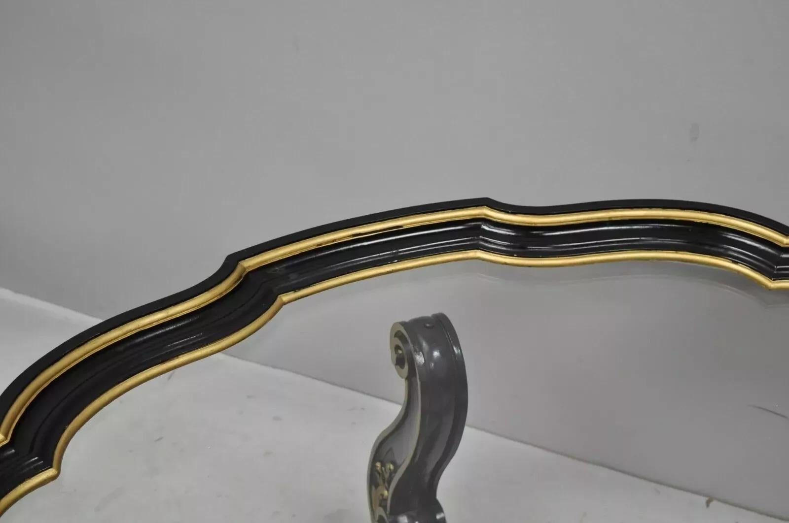 Table basse à plateau en verre noir et doré, style Hollywood Regency italien vintage en vente 2