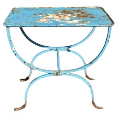 Italienischer Hollywood Regency schmiedeeiserner Curule Garten-/ Terrassen-/Beistelltisch, Vintage