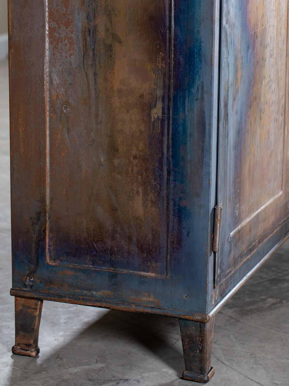 Vintage Italian Industrial Iron Metal Cabinet Armoire, circa 1940 4