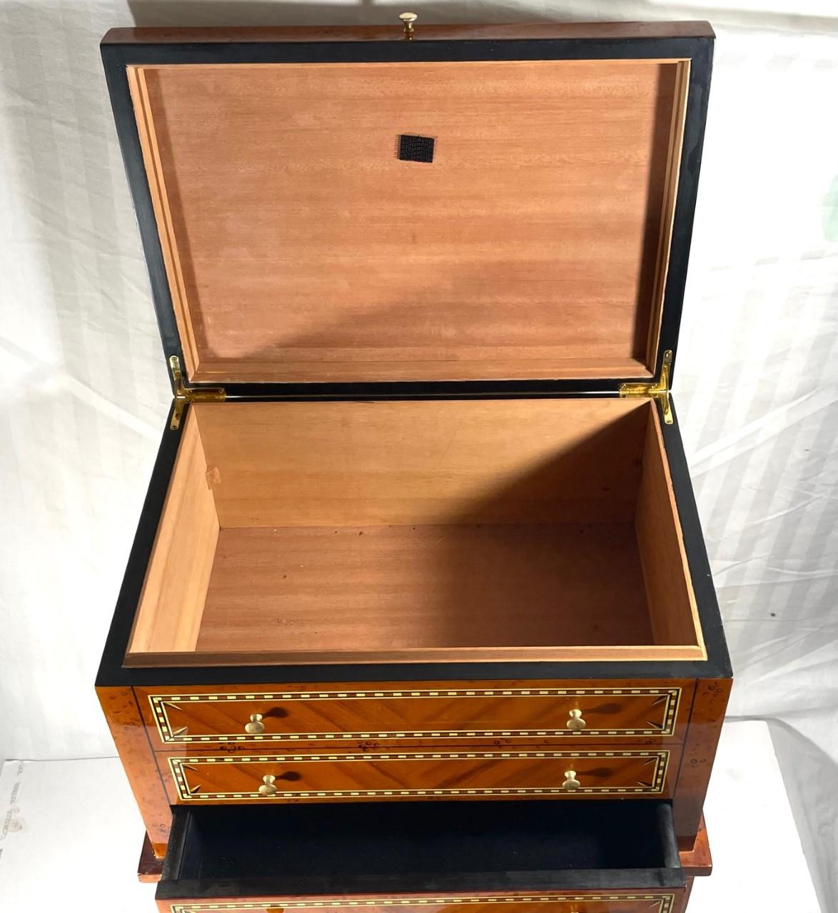 Vintage Italian Inlaid Cigar Humidor Chest Stand Side Table 1