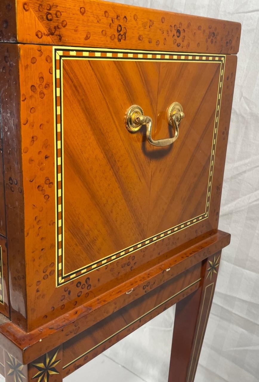 20th Century Vintage Italian Inlaid Cigar Humidor Chest Stand Side Table