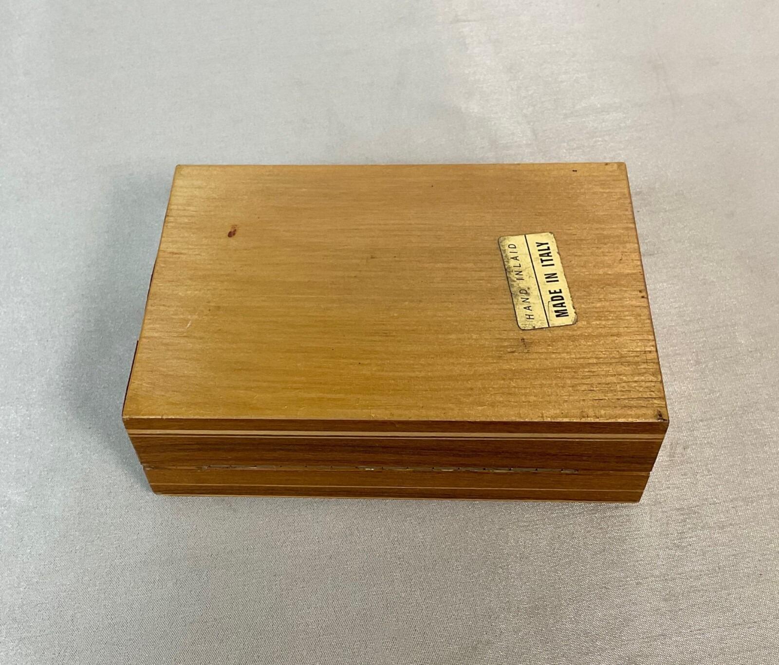 Vintage Italienisch Intarsien Holz Blumen-Box, 20. Jahrhundert - 2Y595 im Angebot 8