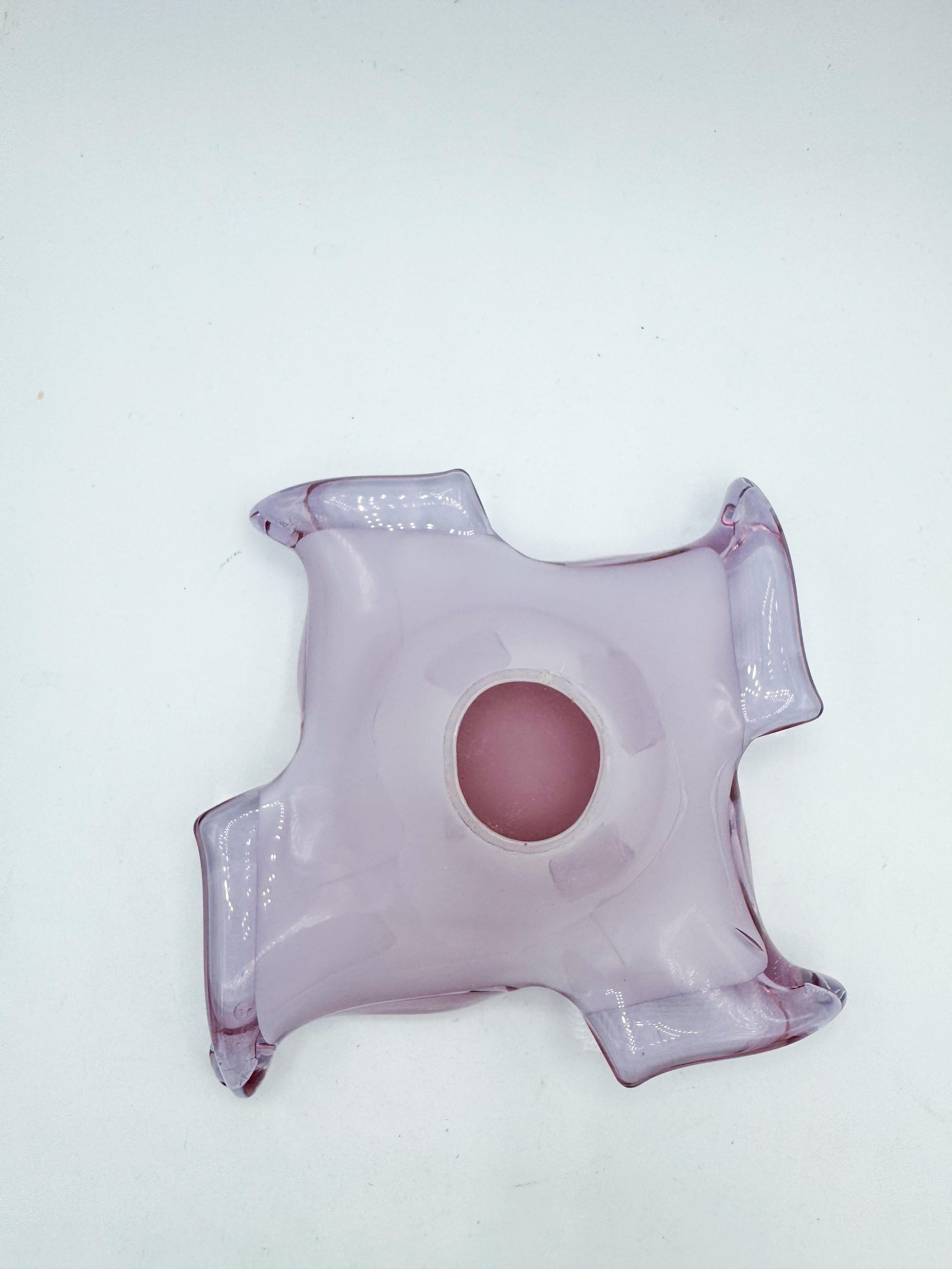 Vintage Italian Lavender Art Glass Dish with Swirled Edges by V.A.N. Crystal For Sale 1