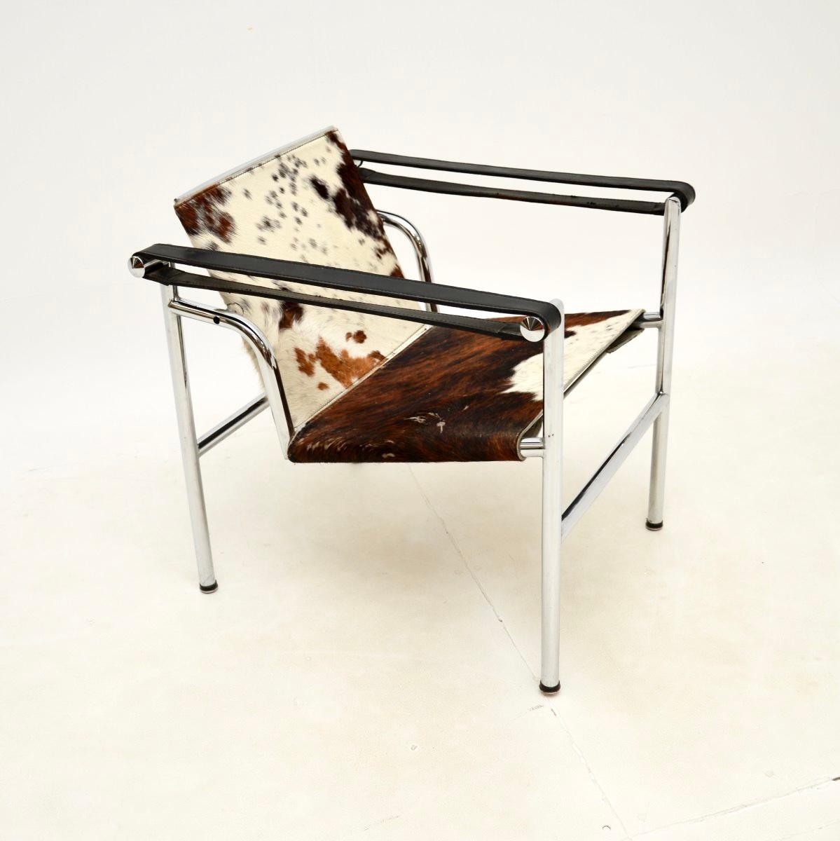 Italiano Poltrona italiana d'epoca LC1 di Le Corbusier, Jeanneret, Perriand in vendita