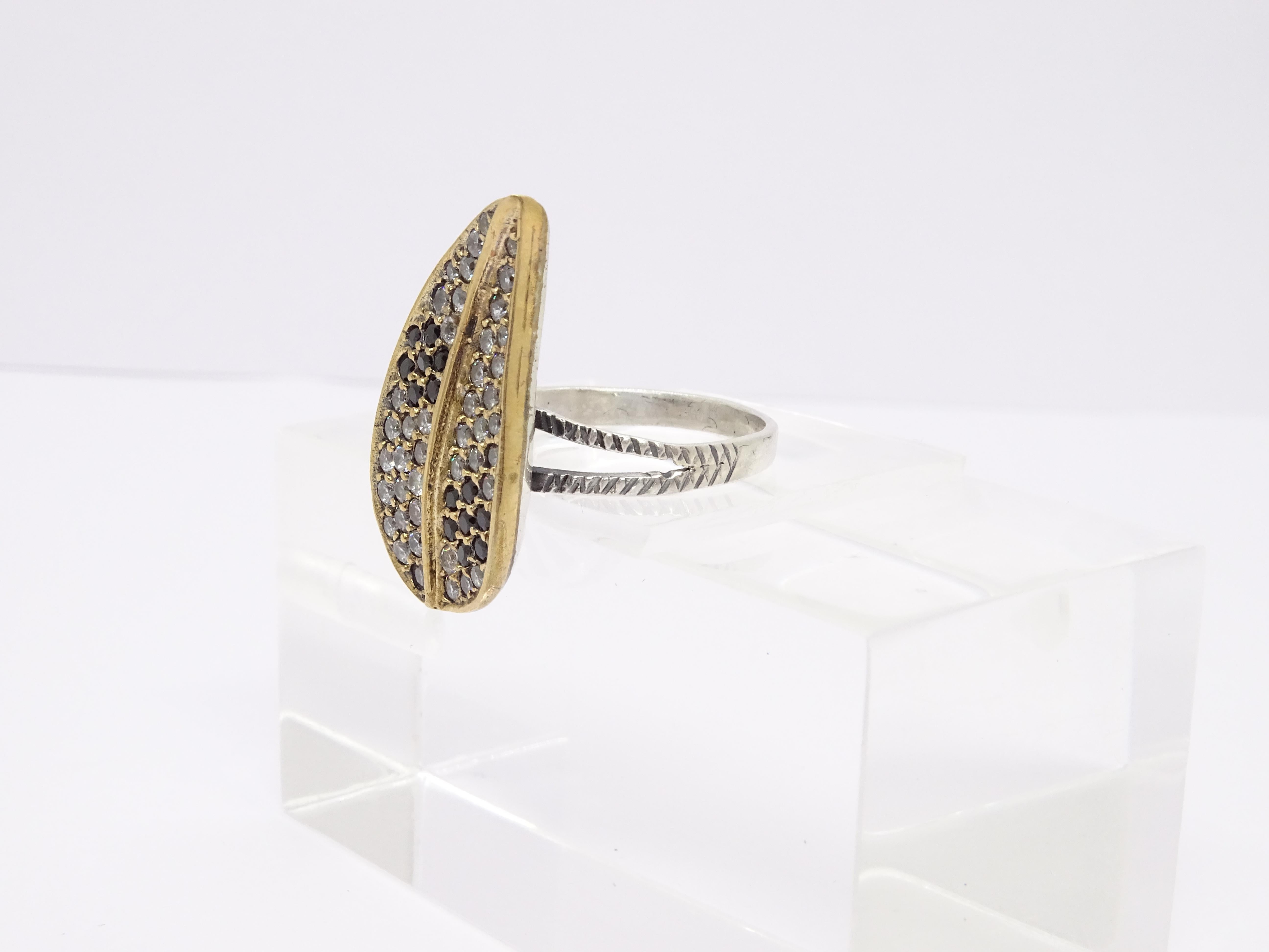 Vintage Italian “Leaf” Ring, Sterling Silver and Zirconia For Sale 6