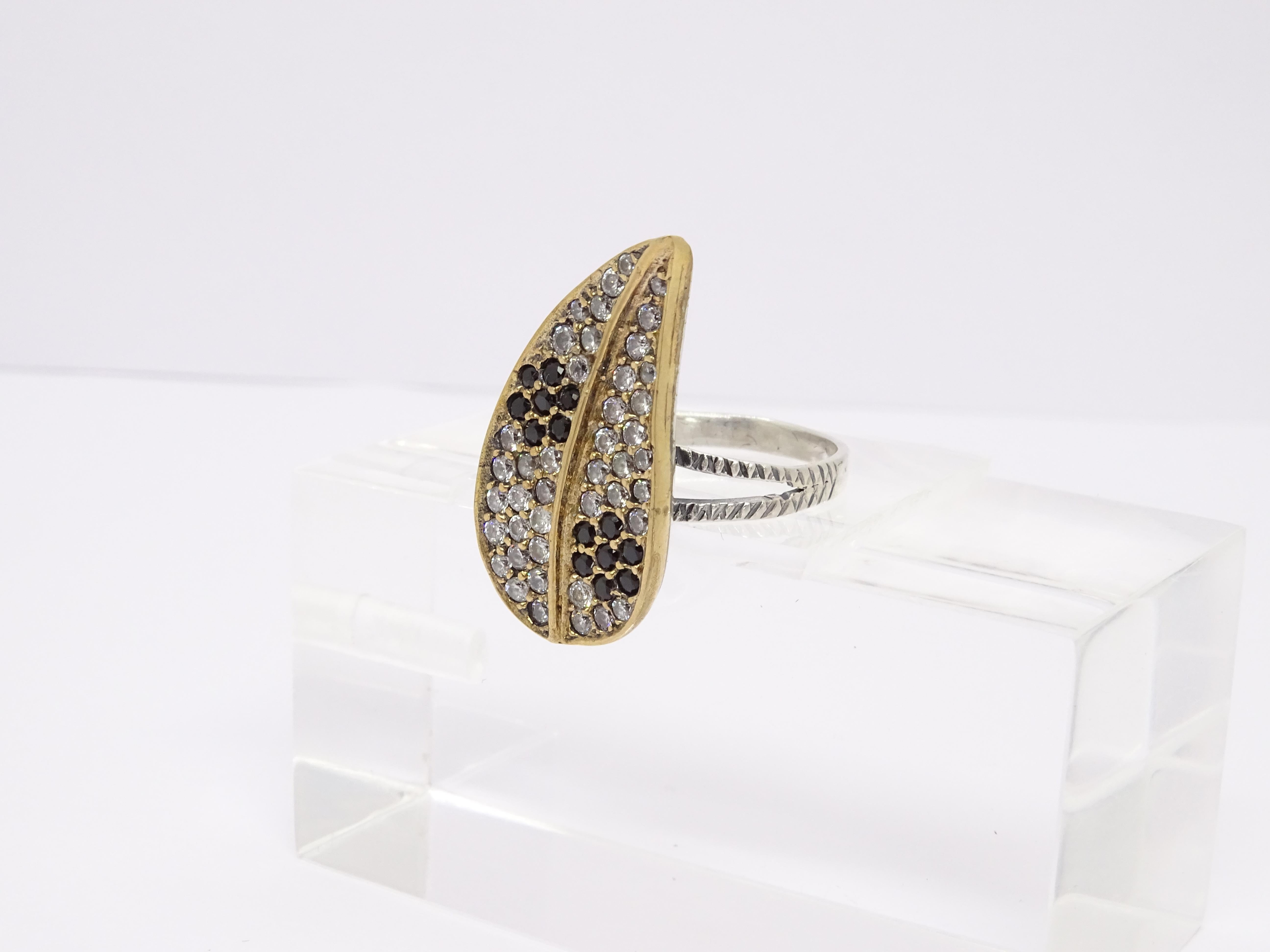 Vintage Italian “Leaf” Ring, Sterling Silver and Zirconia For Sale 7
