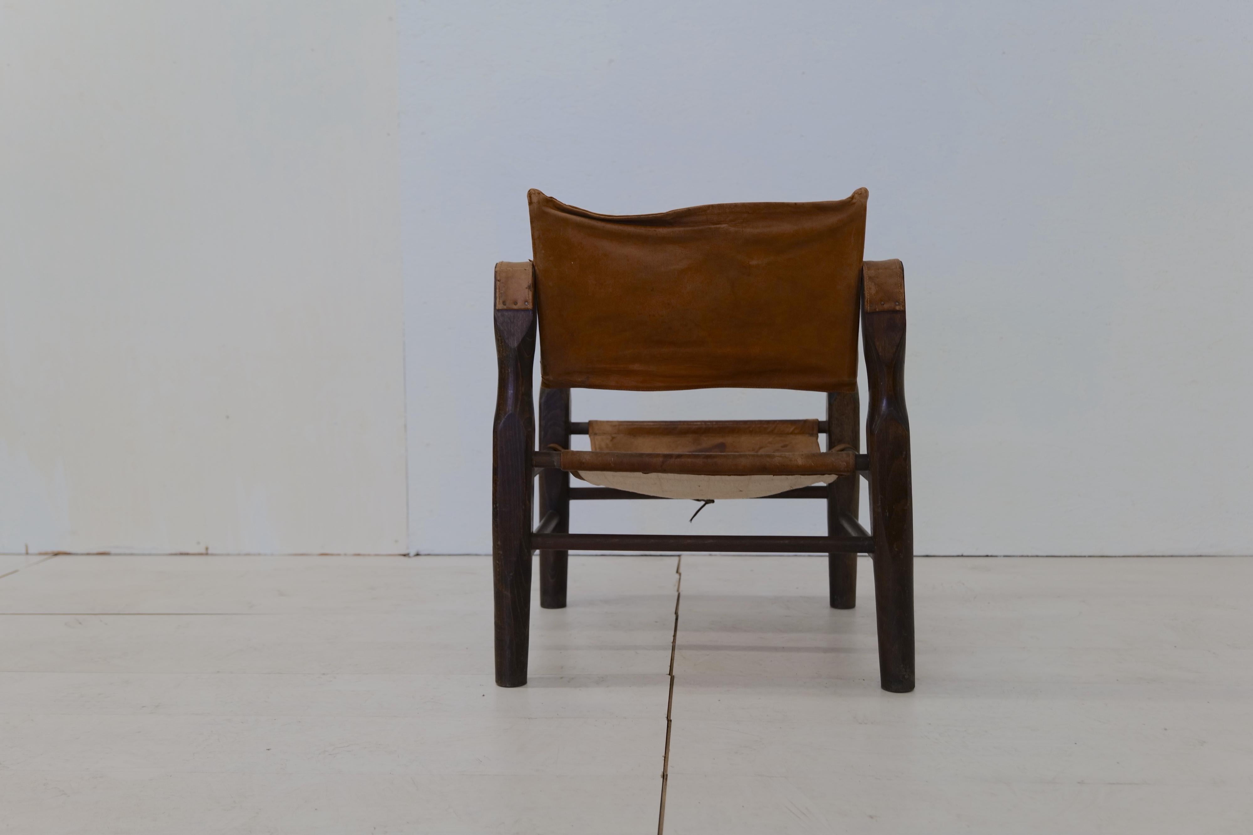 Vintage Italian Leather and Wood Safari Chair, 1970s For Sale 4