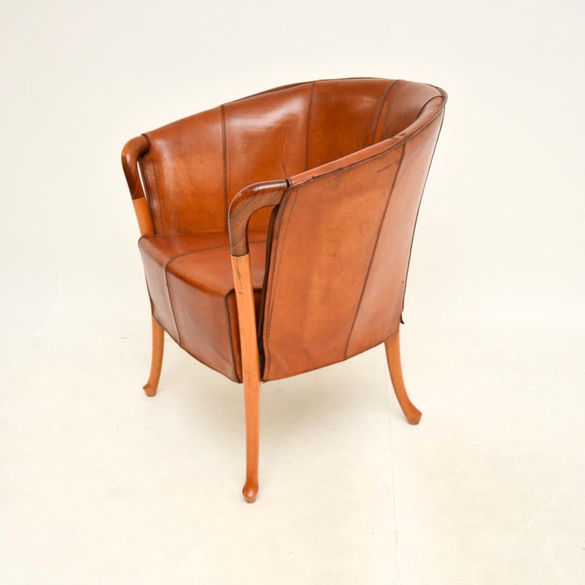 Vintage Italian Leather Armchair by Georgetti Progetti In Good Condition For Sale In London, GB