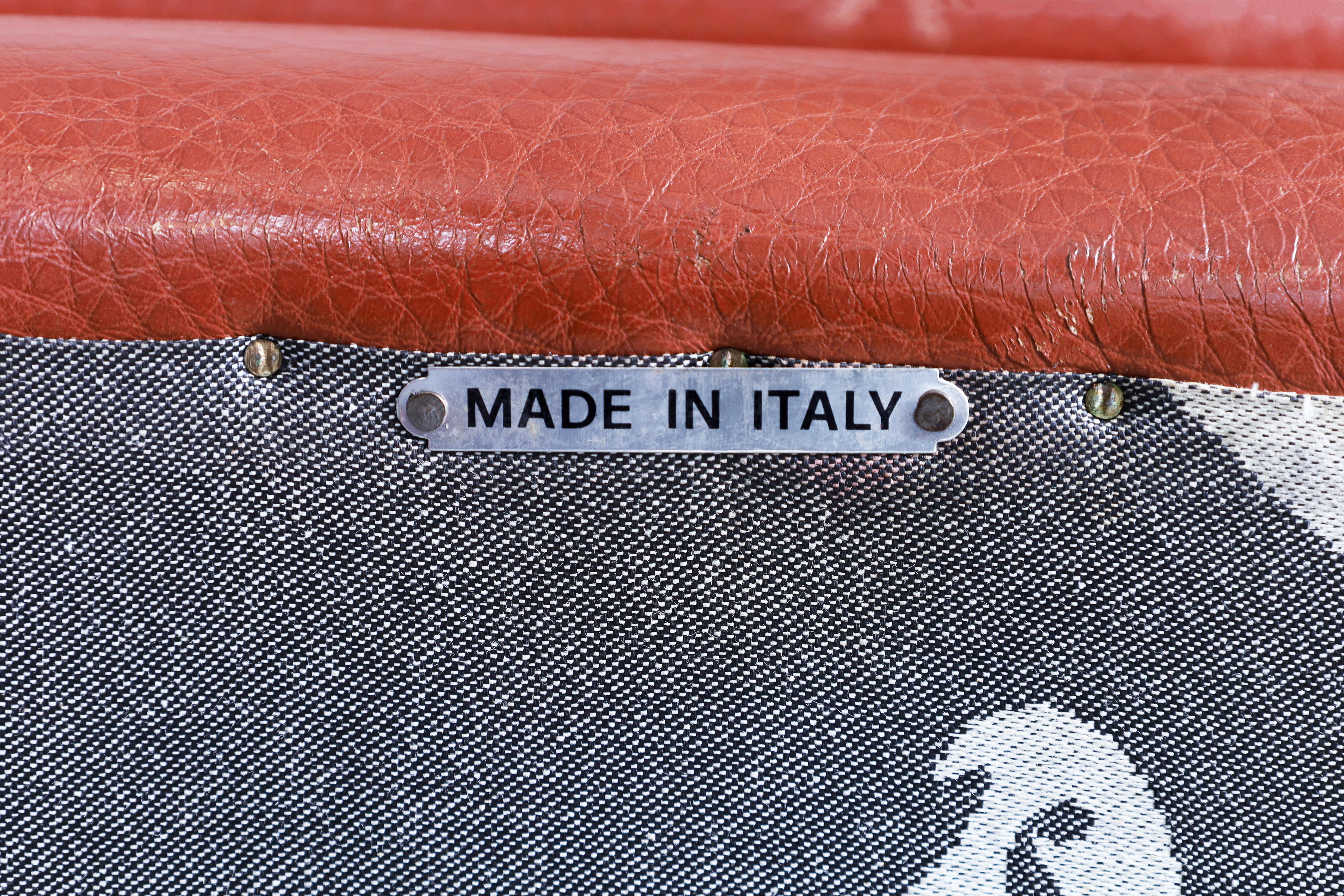 Vintage Italian Leather Club Chairs by Formenti For Sale 9