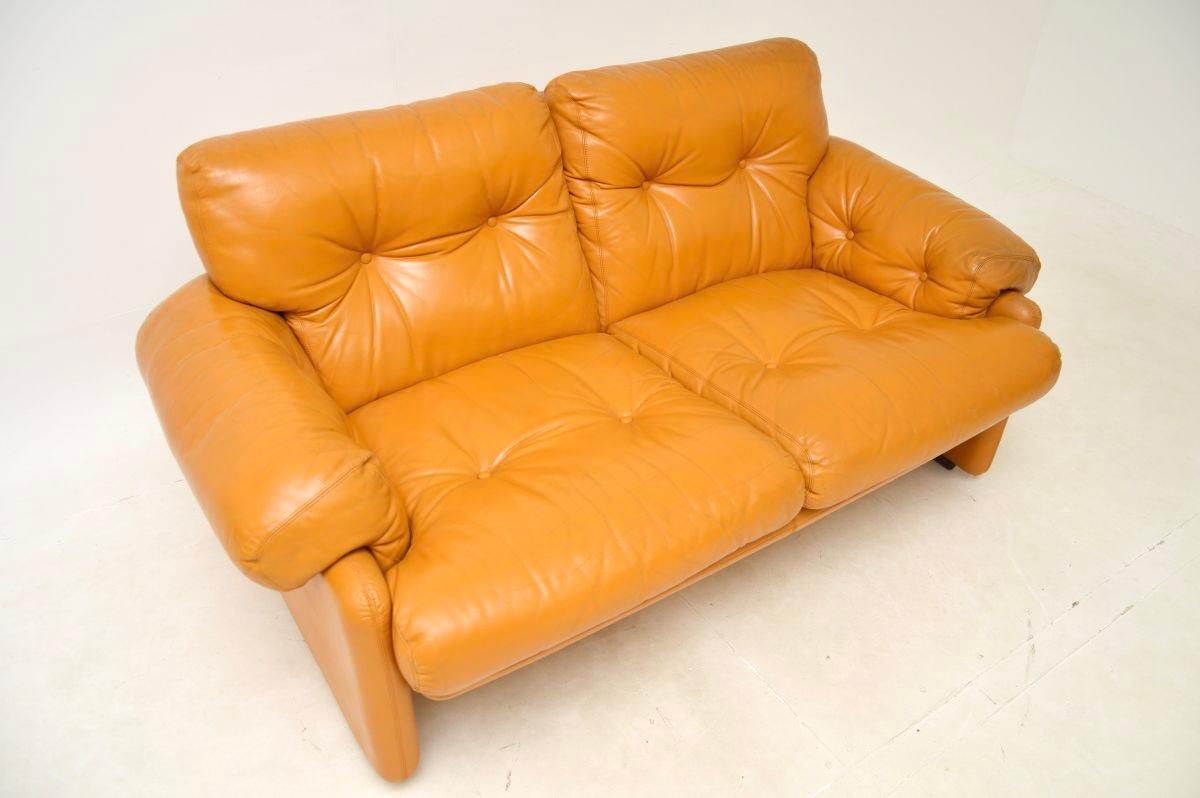 Vintage Italian Leather Coronado Sofa and Stool by C&B Italia For Sale 2