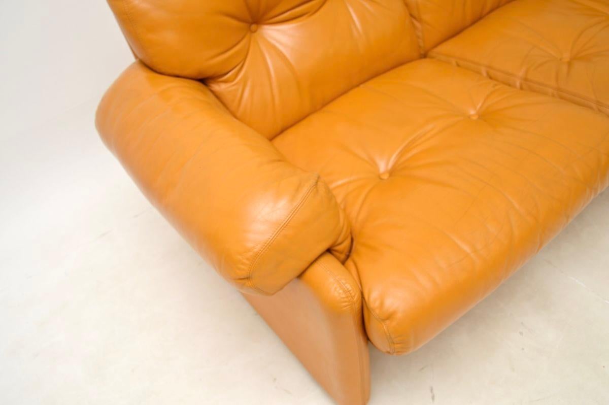 Vintage Italian Leather Coronado Sofa and Stool by C&B Italia For Sale 3