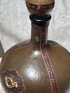 Decanter Greene & Greene con corno musicale, vintage, avvolto in pelle.