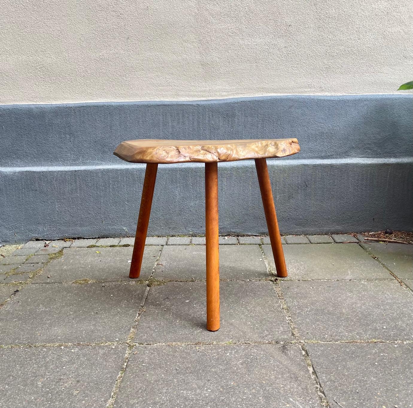 Vintage Italian Live Edge Side Table or Stool in Chestnut Oak In Good Condition For Sale In Esbjerg, DK