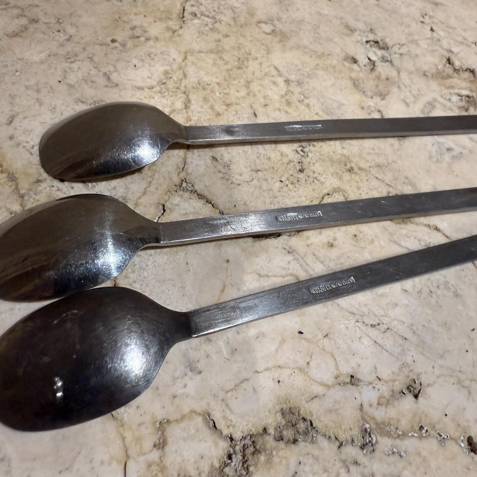 Cuillères à thé glacé italiennes à long manche Set 3 en vente 1