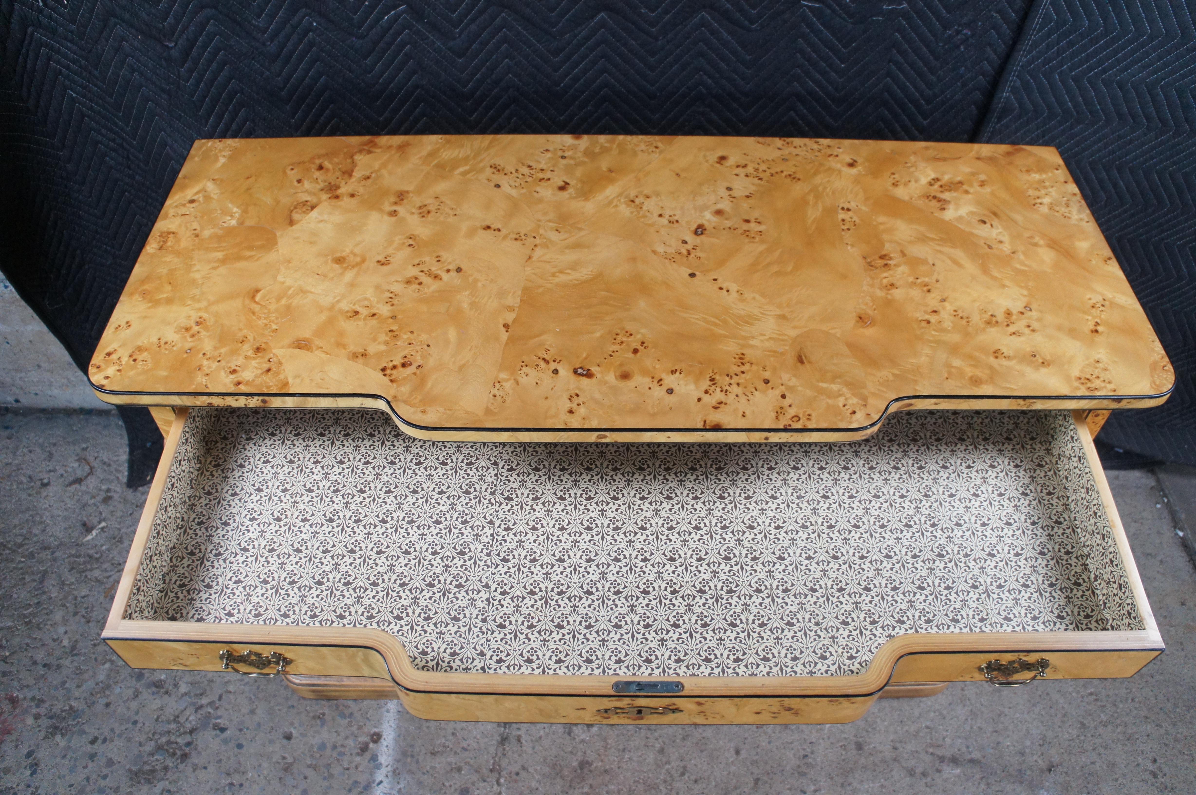 Vintage Italian Louis XVI Style Birdseye Maple Commode Chest of Drawers Console For Sale 1