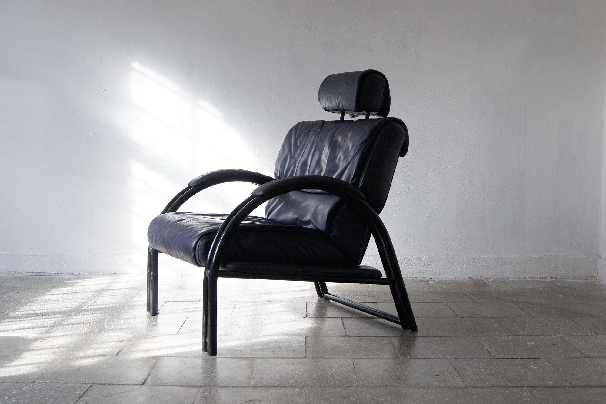 Postmoderno Sedia da salotto italiana vintage in pelle in vendita