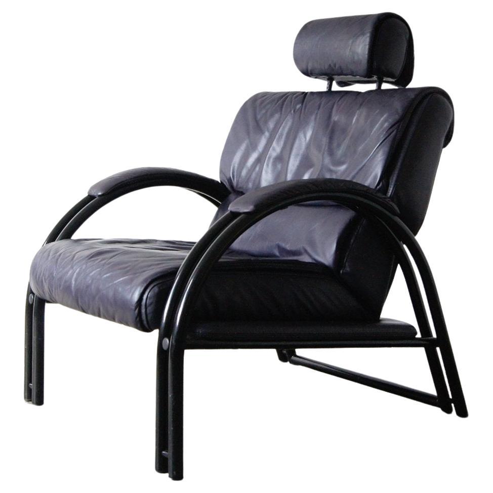 Vintage Italian Lounge Chair in Leather