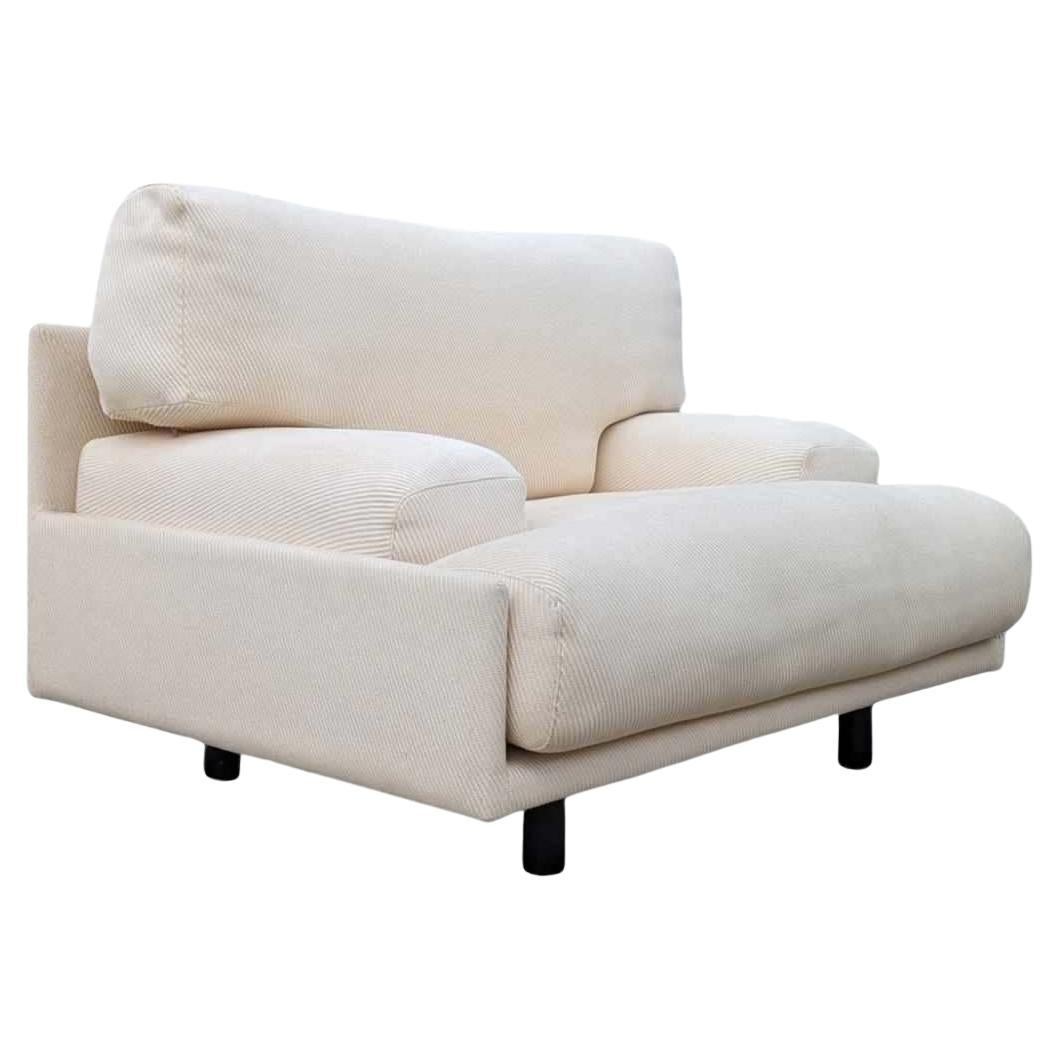 Vintage Italian Lounge Chair, Oversized, Mid Century, Modern, Minimalist, Comfy For Sale