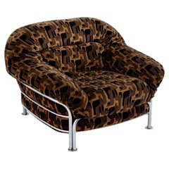 Vintage Italian lounge chairs with tubular frame
